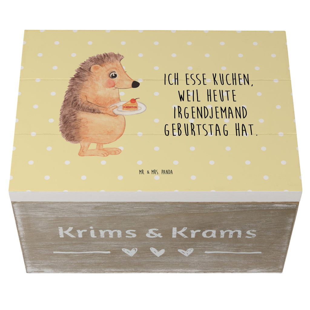 Holzkiste Igel mit Kuchenstück Holzkiste, Kiste, Schatzkiste, Truhe, Schatulle, XXL, Erinnerungsbox, Erinnerungskiste, Dekokiste, Aufbewahrungsbox, Tiermotive, Gute Laune, lustige Sprüche, Tiere, Igel, Essen Spruch, Kuchen, Backen Geschenk, Kuchen backen, Einladung Party, Geburtstagskuchen, Torte