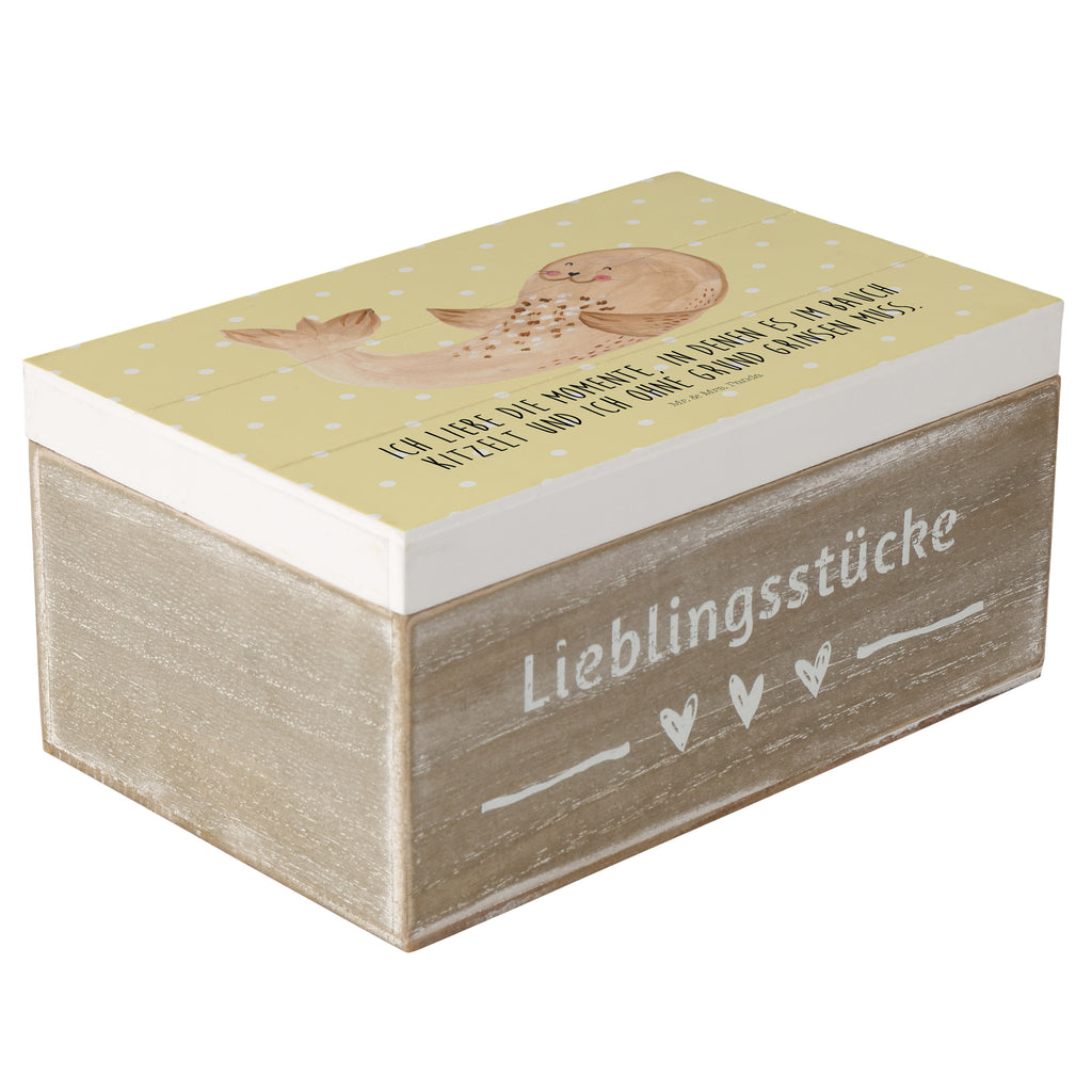 Holzkiste Robbe liegend Holzkiste, Kiste, Schatzkiste, Truhe, Schatulle, XXL, Erinnerungsbox, Erinnerungskiste, Dekokiste, Aufbewahrungsbox, Tiermotive, Gute Laune, lustige Sprüche, Tiere, Robbe, Robben, Seehund, Strand, Meerestier, Ostsee, Nordsee, Lachen, Freude
