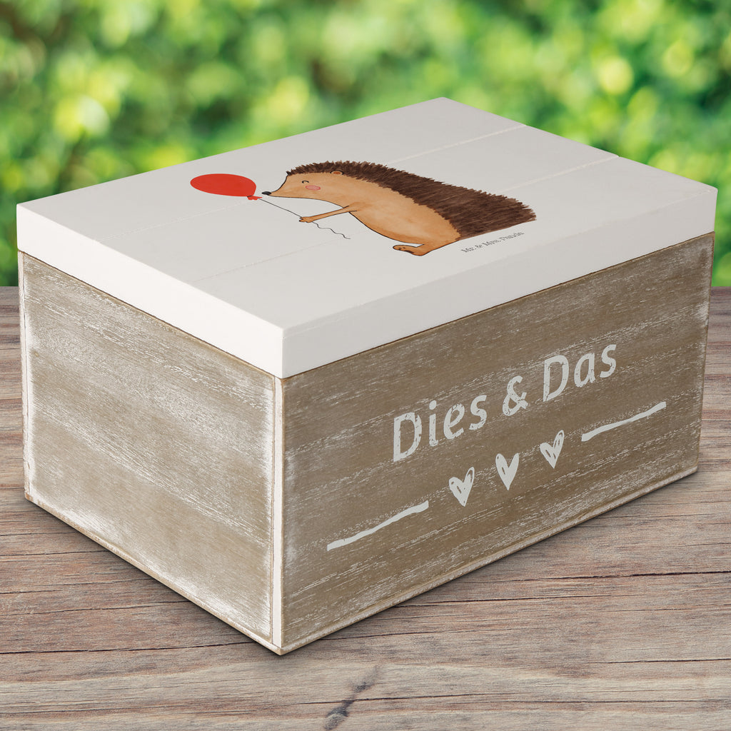 Holzkiste Igel mit Luftballon Holzkiste, Kiste, Schatzkiste, Truhe, Schatulle, XXL, Erinnerungsbox, Erinnerungskiste, Dekokiste, Aufbewahrungsbox, Tiermotive, Gute Laune, lustige Sprüche, Tiere, Igel, Geburtstag, Herzlichen Glückwunsch, Glückwunsch, Geburtstagskind, Ballon, Happy Birthday