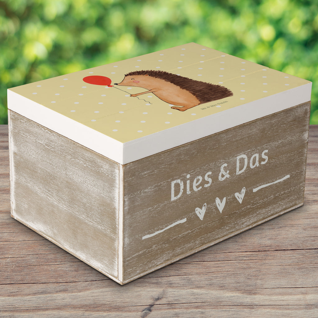 Holzkiste Igel mit Luftballon Holzkiste, Kiste, Schatzkiste, Truhe, Schatulle, XXL, Erinnerungsbox, Erinnerungskiste, Dekokiste, Aufbewahrungsbox, Tiermotive, Gute Laune, lustige Sprüche, Tiere, Igel, Geburtstag, Herzlichen Glückwunsch, Glückwunsch, Geburtstagskind, Ballon, Happy Birthday