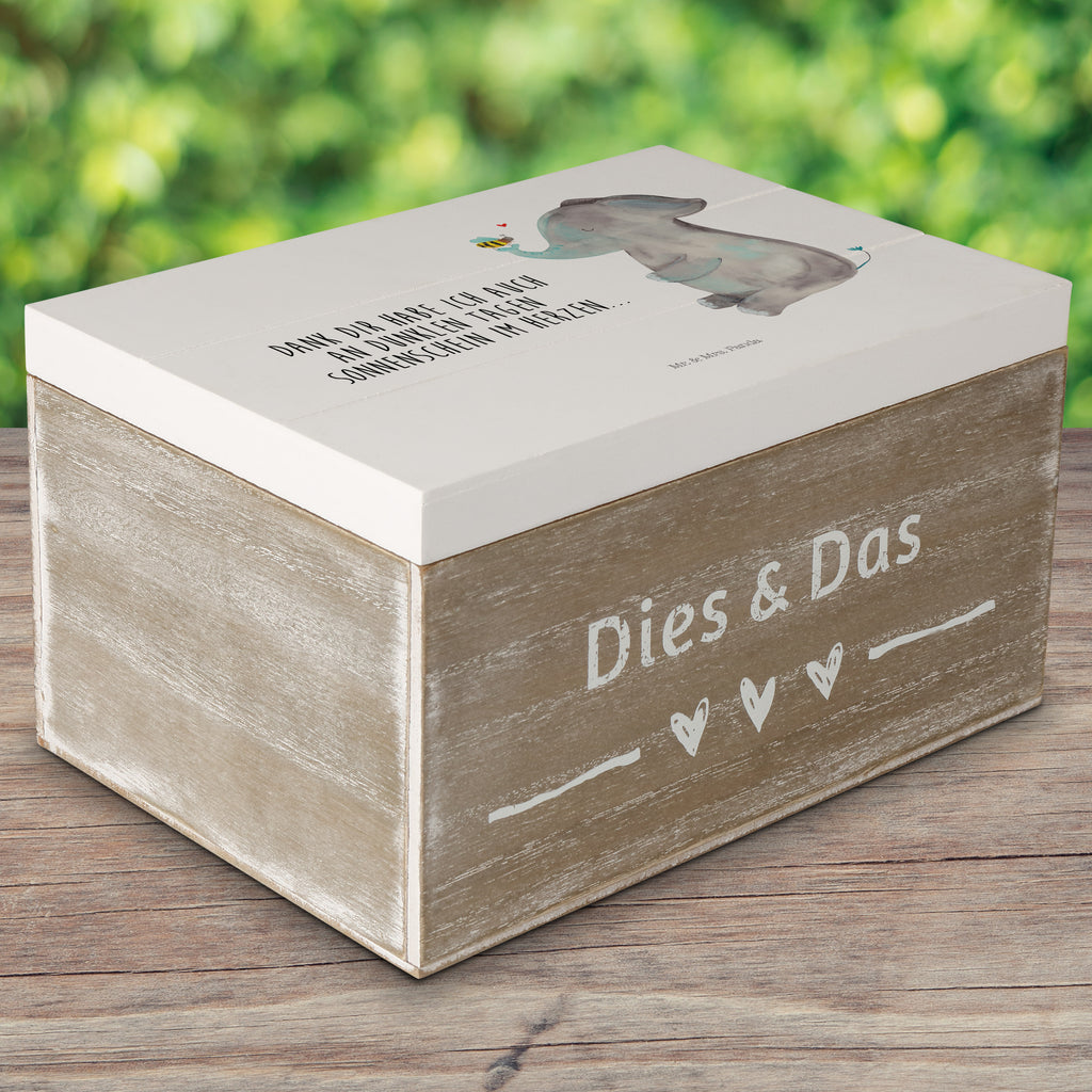 Holzkiste Elefant & Biene Holzkiste, Kiste, Schatzkiste, Truhe, Schatulle, XXL, Erinnerungsbox, Erinnerungskiste, Dekokiste, Aufbewahrungsbox, Tiermotive, Gute Laune, lustige Sprüche, Tiere, Elefant, Biene, Liebe, Liebesbeweis, Jahrestag, Liebesgeschenk, Heiratsantrag, Hochzeitsgeschenk, Liebesspruch