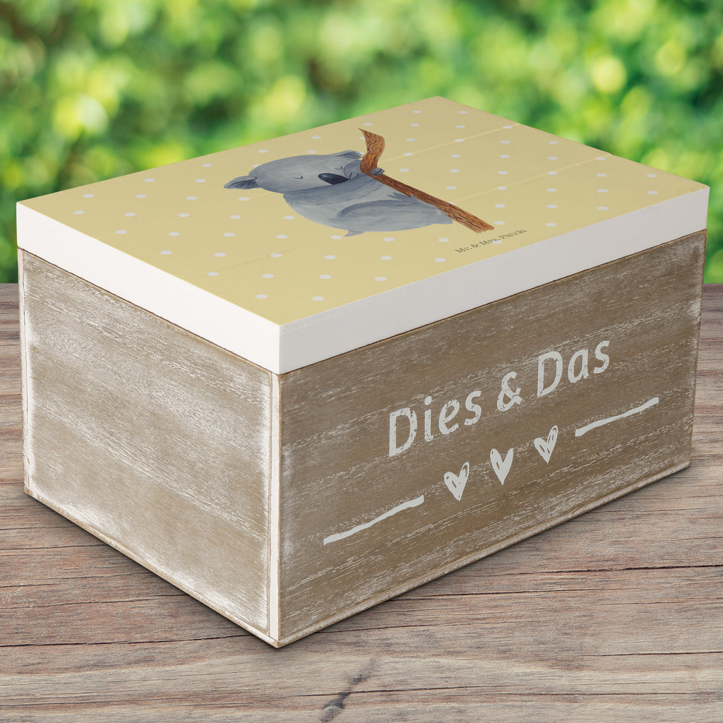 Holzkiste Koalabär Holzkiste, Kiste, Schatzkiste, Truhe, Schatulle, XXL, Erinnerungsbox, Erinnerungskiste, Dekokiste, Aufbewahrungsbox, Tiermotive, Gute Laune, lustige Sprüche, Tiere, Koala, träumen, Traum, schlafen, Schlafzimmer, Traumland, Bär, Koalabär