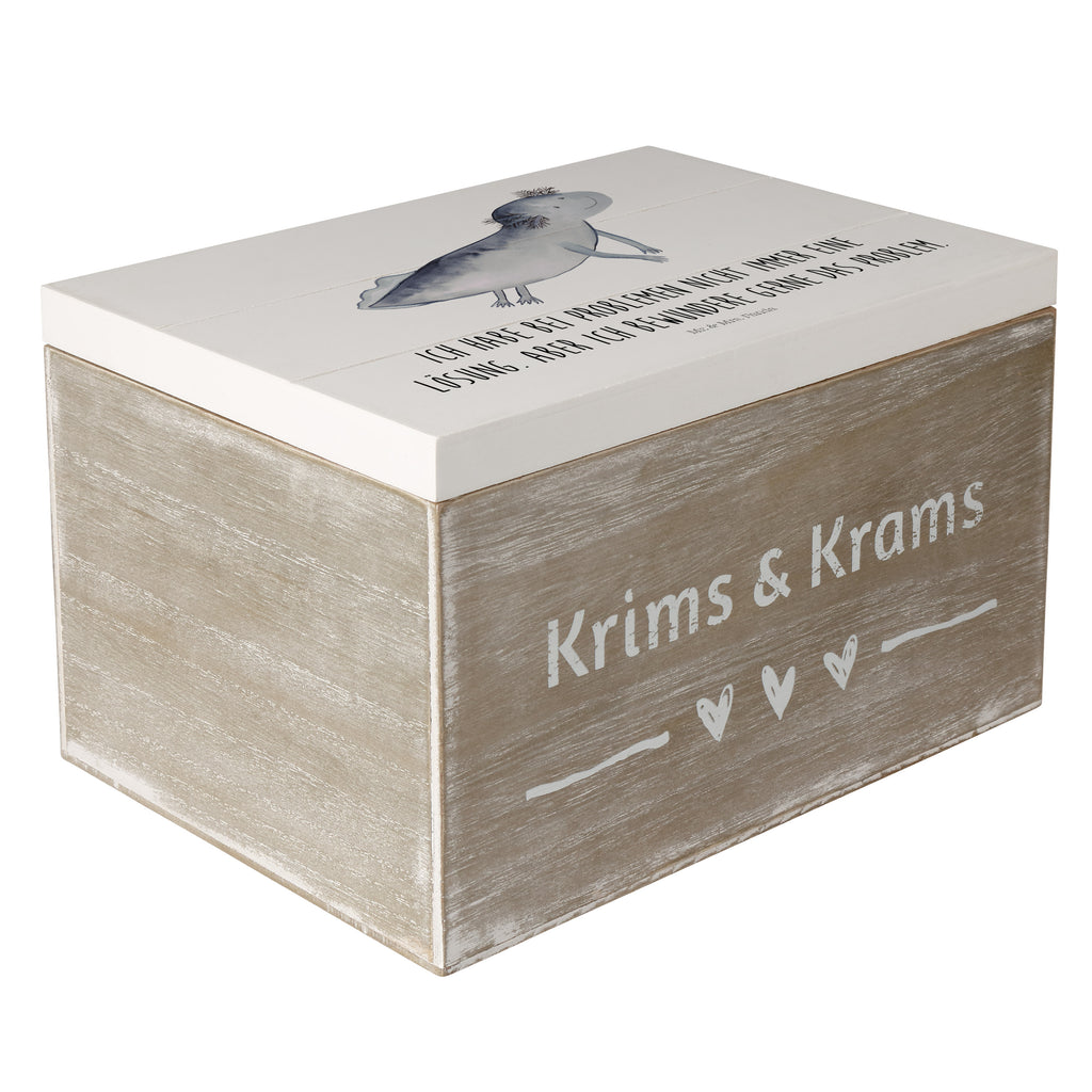 Holzkiste Axolotl schwimmt Holzkiste, Kiste, Schatzkiste, Truhe, Schatulle, XXL, Erinnerungsbox, Erinnerungskiste, Dekokiste, Aufbewahrungsbox, Axolotl, Molch, Axolot, Schwanzlurch, Lurch, Lurche, Problem, Probleme, Lösungen, Motivation