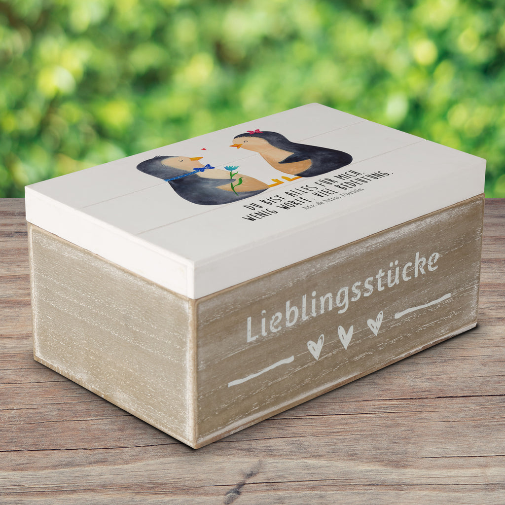 Holzkiste Pinguin Pärchen Holzkiste, Kiste, Schatzkiste, Truhe, Schatulle, XXL, Erinnerungsbox, Erinnerungskiste, Dekokiste, Aufbewahrungsbox, Pinguin, Pinguine, Liebe, Liebespaar, Liebesbeweis, Liebesgeschenk, Verlobung, Jahrestag, Hochzeitstag, Hochzeit, Hochzeitsgeschenk, große Liebe, Traumpaar