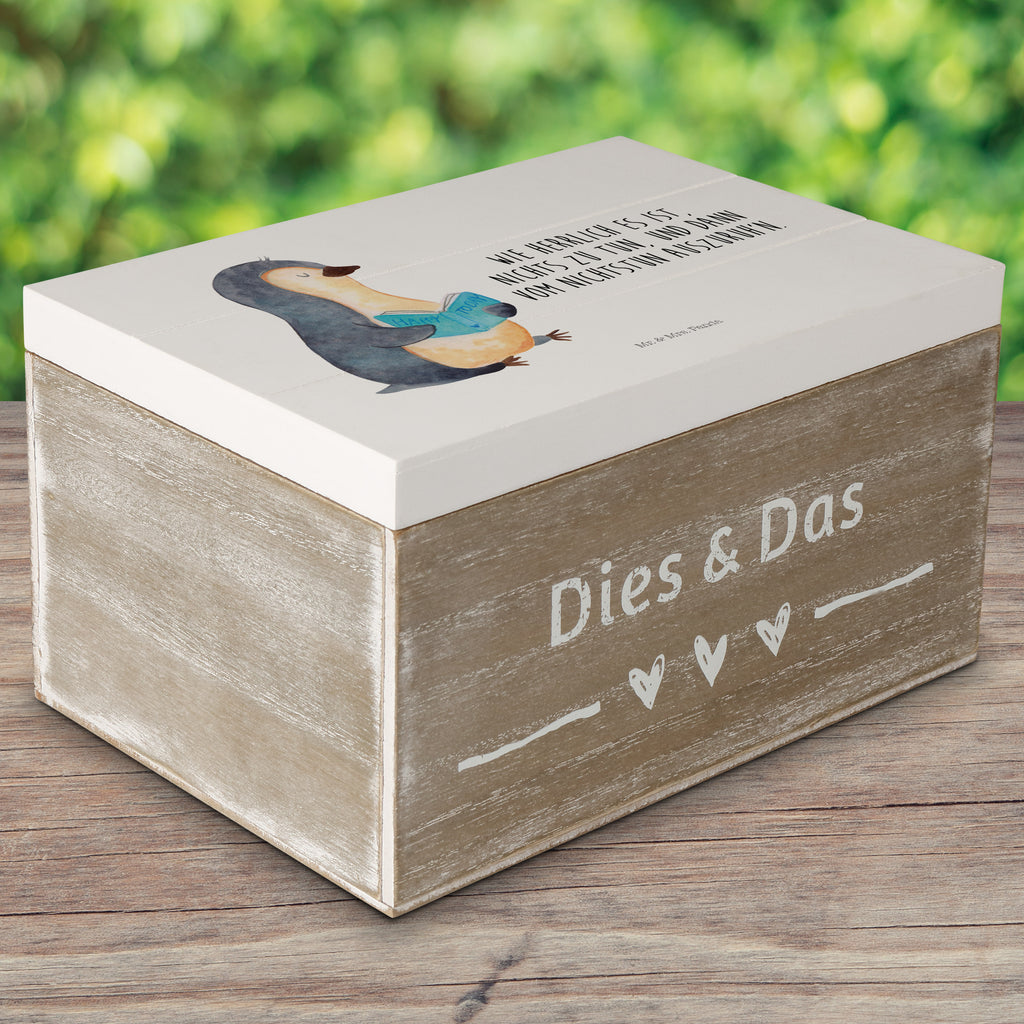 Holzkiste Pinguin Buch Holzkiste, Kiste, Schatzkiste, Truhe, Schatulle, XXL, Erinnerungsbox, Erinnerungskiste, Dekokiste, Aufbewahrungsbox, Pinguin, Pinguine, Buch, Lesen, Bücherwurm, Nichtstun, Faulenzen, Ferien, Urlaub, Freizeit