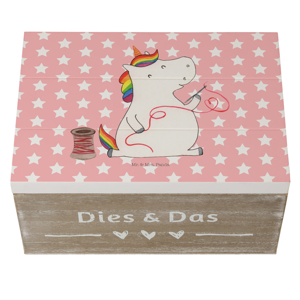 Holzkiste Einhorn Näherin Holzkiste, Kiste, Schatzkiste, Truhe, Schatulle, XXL, Erinnerungsbox, Erinnerungskiste, Dekokiste, Aufbewahrungsbox, Einhorn, Einhörner, Einhorn Deko, Pegasus, Unicorn, Näherin, nähen, Mädchen, Freundin, Häkeln, Stricken, basteln, Nähzimmer