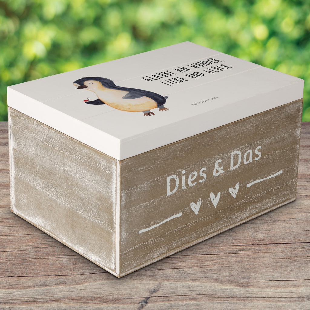 Holzkiste Pinguin Marienkäfer Holzkiste, Kiste, Schatzkiste, Truhe, Schatulle, XXL, Erinnerungsbox, Erinnerungskiste, Dekokiste, Aufbewahrungsbox, Pinguin, Pinguine, Marienkäfer, Liebe, Wunder, Glück, Freude, Lebensfreude