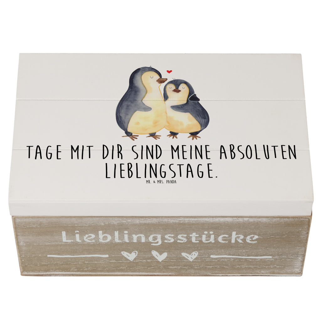 Holzkiste Pinguin umarmend Holzkiste, Kiste, Schatzkiste, Truhe, Schatulle, XXL, Erinnerungsbox, Erinnerungskiste, Dekokiste, Aufbewahrungsbox, Pinguin, Liebe, Liebespaar, Liebesbeweis, Liebesgeschenk, Verlobung, Jahrestag, Hochzeitstag, Hochzeit, Hochzeitsgeschenk