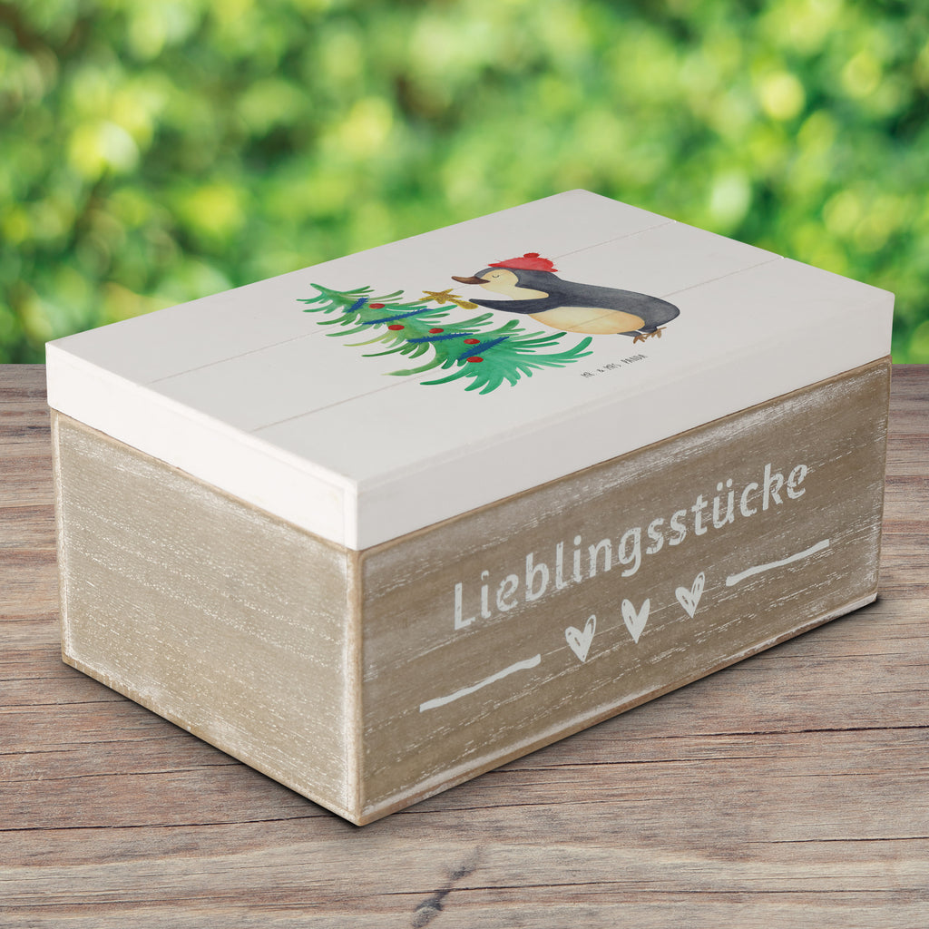Holzkiste Pinguin Weihnachtsbaum Holzkiste, Kiste, Schatzkiste, Truhe, Schatulle, XXL, Erinnerungsbox, Erinnerungskiste, Dekokiste, Aufbewahrungsbox, Winter, Weihnachten, Weihnachtsdeko, Nikolaus, Advent, Heiligabend, Wintermotiv, Pinguin