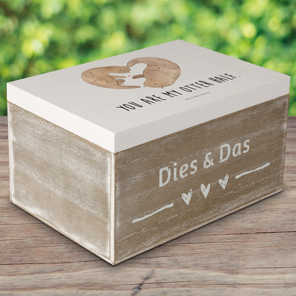 Holzkiste Otter Herz Holzkiste, Kiste, Schatzkiste, Truhe, Schatulle, XXL, Erinnerungsbox, Erinnerungskiste, Dekokiste, Aufbewahrungsbox, Otter, Fischotter, Seeotter, Liebe, Herz, Liebesbeweis, Liebesgeschenk, Bessere Hälfte, Love you, Jahrestag, Hochzeitstag, Verlobung, gemeinsames Leben