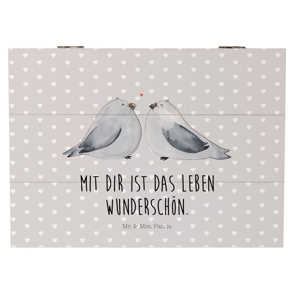 Holzkiste Turteltauben Liebe Holzkiste, Kiste, Schatzkiste, Truhe, Schatulle, XXL, Erinnerungsbox, Erinnerungskiste, Dekokiste, Aufbewahrungsbox, Liebe, Partner, Freund, Freundin, Ehemann, Ehefrau, Heiraten, Verlobung, Heiratsantrag, Liebesgeschenk, Jahrestag, Hocheitstag, Turteltauben, Turteltäubchen, Tauben, Verliebt, Verlobt, Verheiratet, Geschenk Freundin, Geschenk Freund, Liebesbeweis, Hochzeitstag, Geschenk Hochzeit