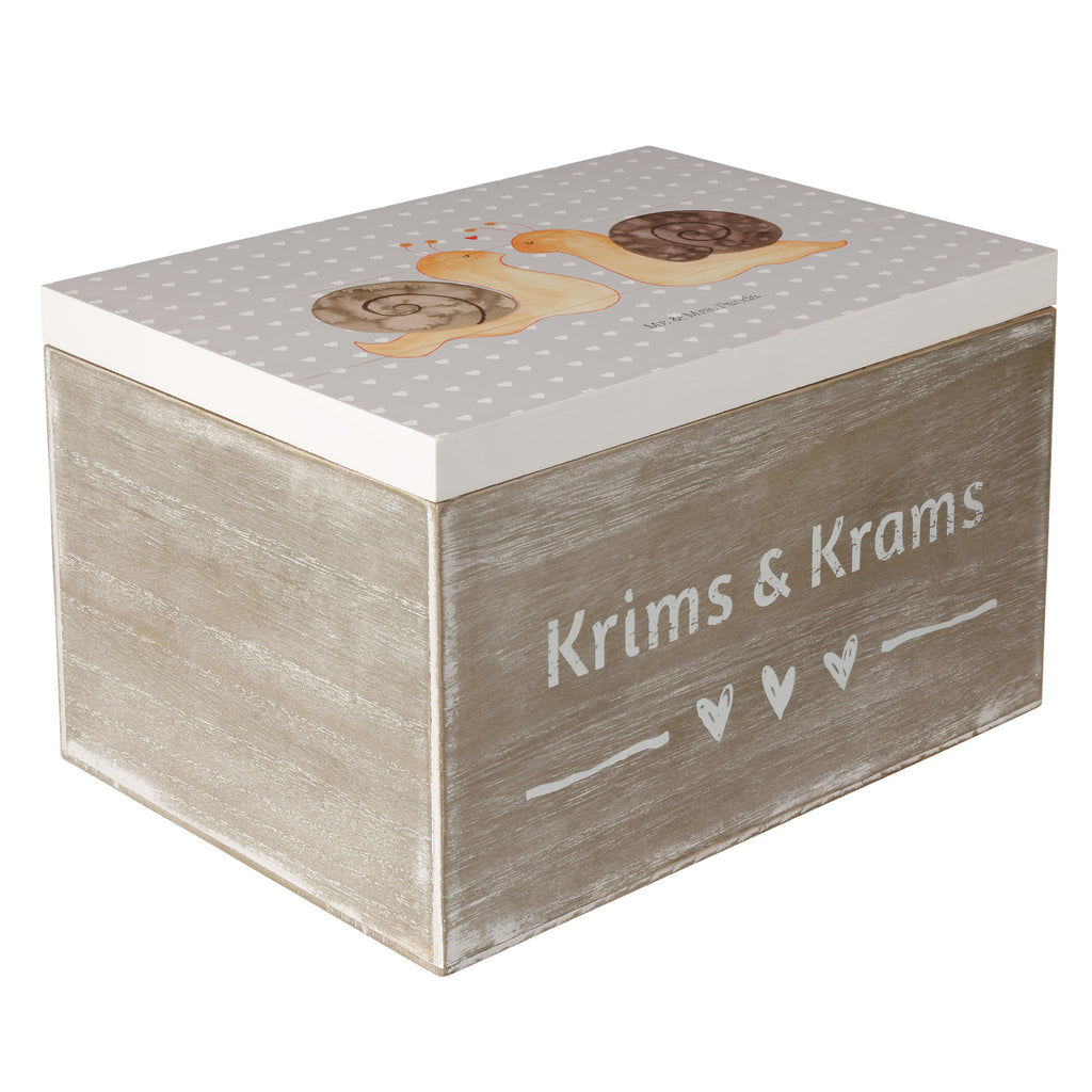 Holzkiste Schnecken Liebe Holzkiste, Kiste, Schatzkiste, Truhe, Schatulle, XXL, Erinnerungsbox, Erinnerungskiste, Dekokiste, Aufbewahrungsbox, Liebe, Partner, Freund, Freundin, Ehemann, Ehefrau, Heiraten, Verlobung, Heiratsantrag, Liebesgeschenk, Jahrestag, Hocheitstag