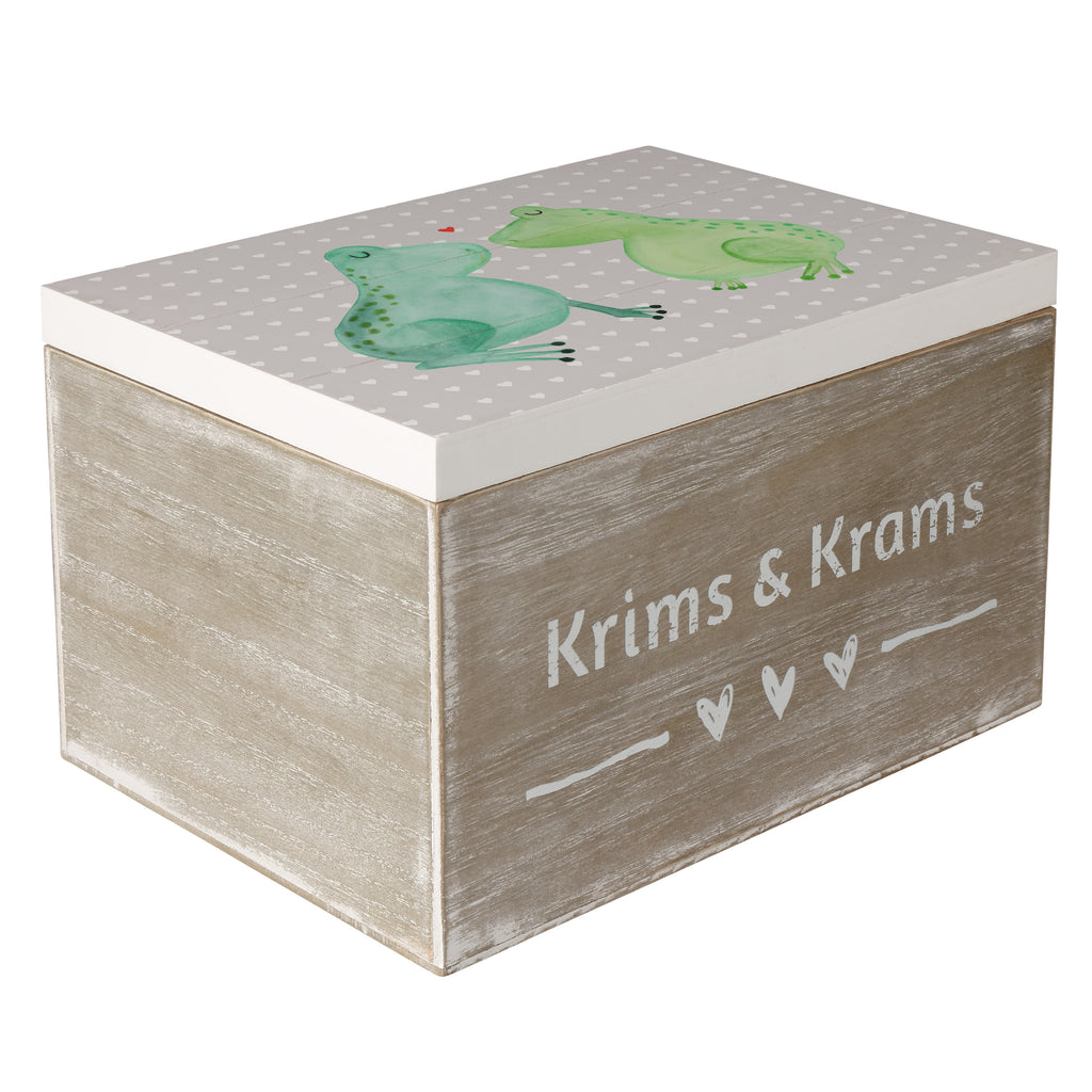 Holzkiste Frosch Liebe Holzkiste, Kiste, Schatzkiste, Truhe, Schatulle, XXL, Erinnerungsbox, Erinnerungskiste, Dekokiste, Aufbewahrungsbox, Liebe, Partner, Freund, Freundin, Ehemann, Ehefrau, Heiraten, Verlobung, Heiratsantrag, Liebesgeschenk, Jahrestag, Hocheitstag, Verliebt, Verlobt, Verheiratet, Geschenk Freundin, Geschenk Freund, Liebesbeweis, Hochzeitstag, Geschenk Hochzeit, Frosch, Frösche, Froschkönig, Fröschchen