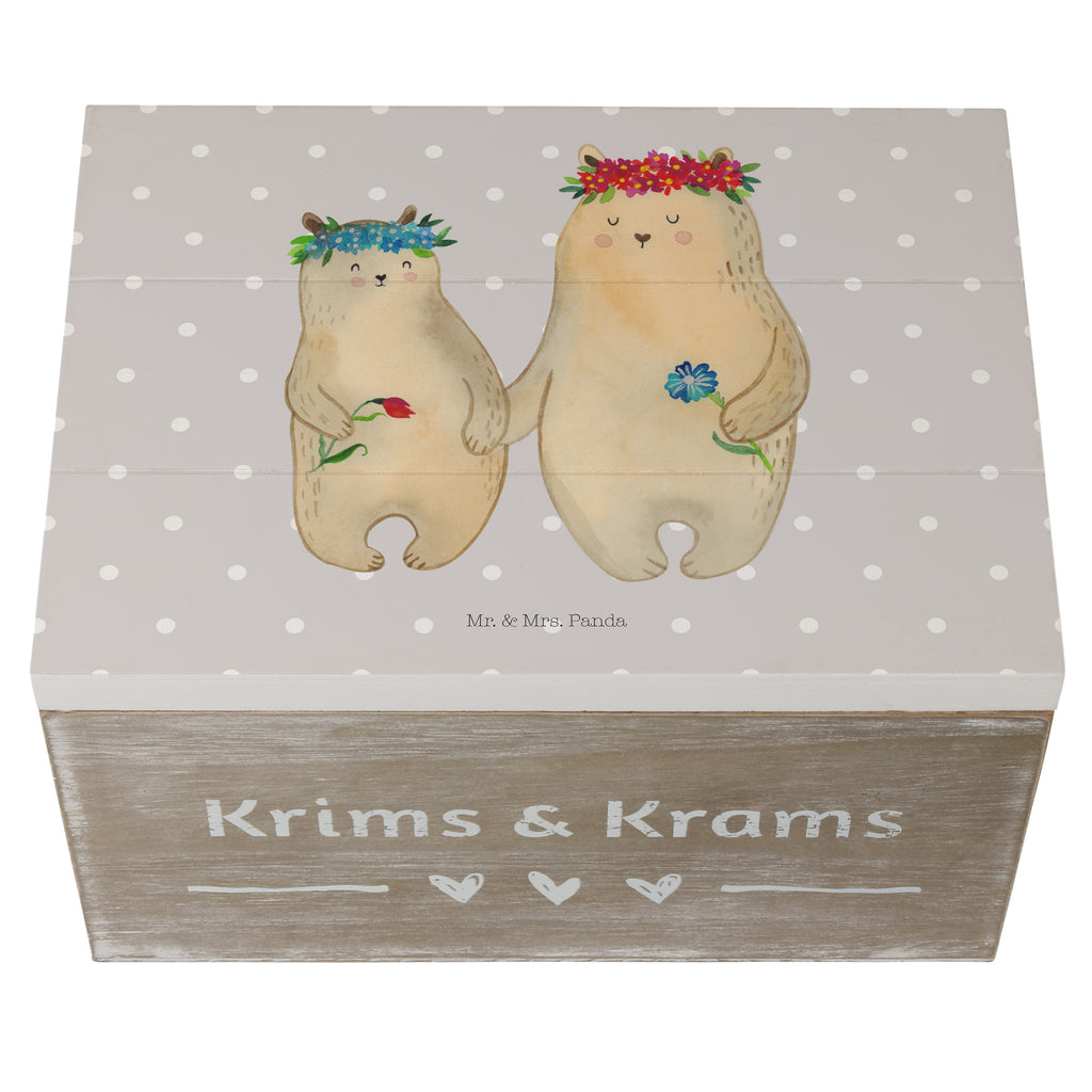 Holzkiste Bären mit Blumenkranz Holzkiste, Kiste, Schatzkiste, Truhe, Schatulle, XXL, Erinnerungsbox, Erinnerungskiste, Dekokiste, Aufbewahrungsbox, Familie, Vatertag, Muttertag, Bruder, Schwester, Mama, Papa, Oma, Opa, Bär, Bären, Mutter, Mutti, Mami, Lieblingsmensch, Lieblingsmama, beste Mutter, weltbeste Mama, Geschenk Mama. Muttertag, Tochter, Kind, Kinder, Töchter, Family, Vorbild