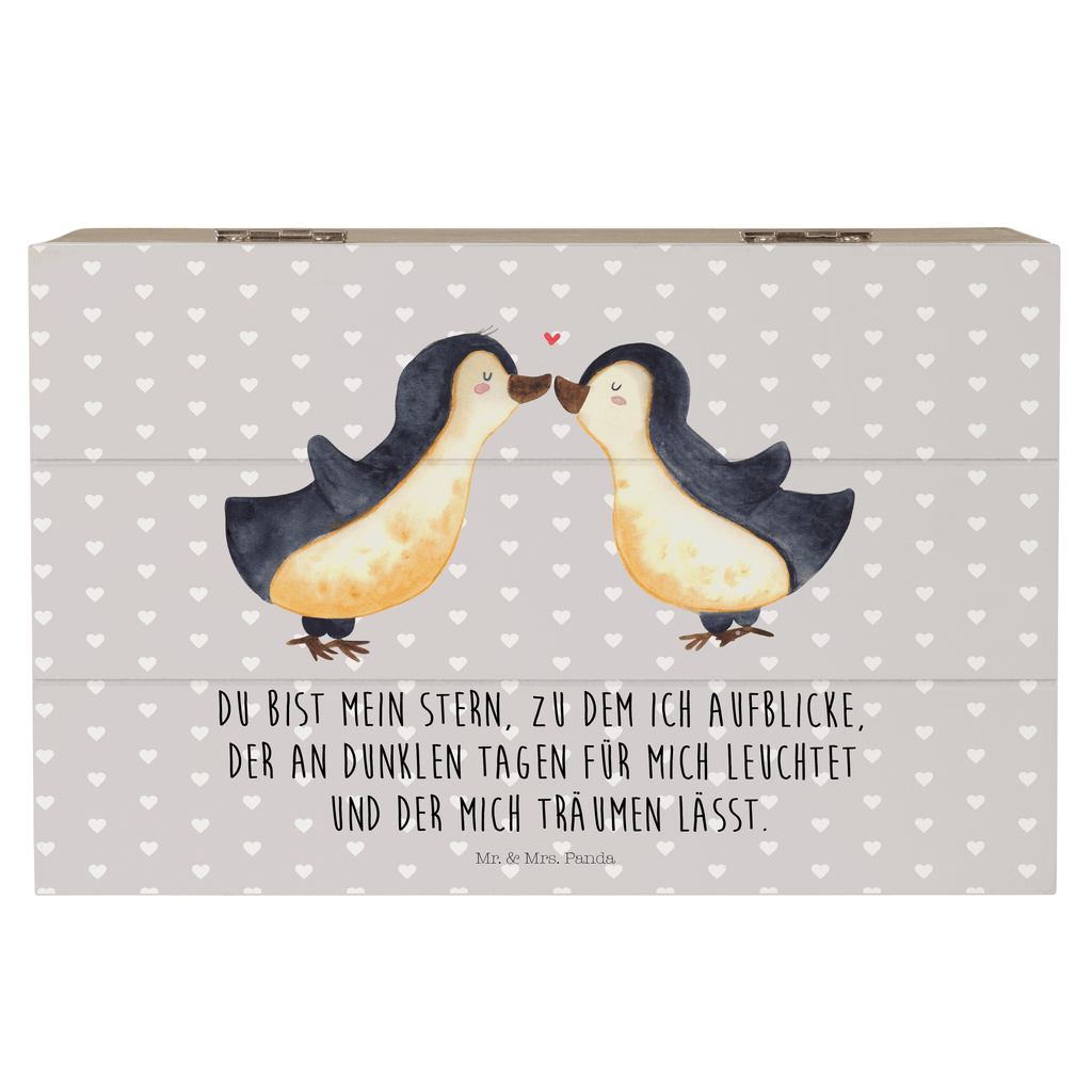 Holzkiste Pinguin Liebe Holzkiste, Kiste, Schatzkiste, Truhe, Schatulle, XXL, Erinnerungsbox, Erinnerungskiste, Dekokiste, Aufbewahrungsbox, Liebe, Partner, Freund, Freundin, Ehemann, Ehefrau, Heiraten, Verlobung, Heiratsantrag, Liebesgeschenk, Jahrestag, Hocheitstag, Pinguin, Pinguine, Pinguin Paar, Pinguinpaar, Pinguin Liebe, Paar, Pärchen. Liebespaar, Liebesbeweis, Liebesspruch, Hochzeitstag, Geschenk Freund, Geschenk Freundin, Verlobte, Verlobter, Love, Geschenk Hochzeitstag, Geschenkidee, Hochzeit, Gastgeschenk