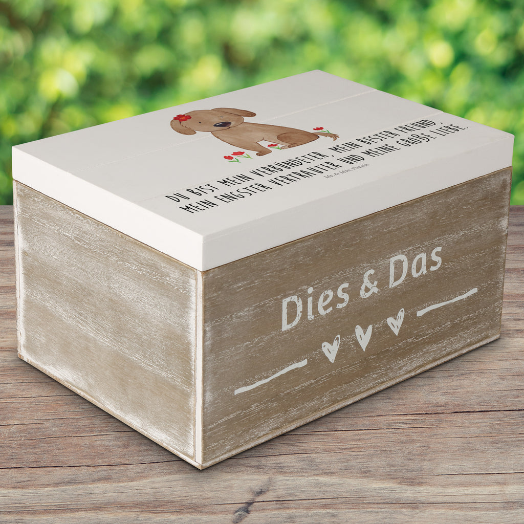 Holzkiste Hund Hundedame Holzkiste, Kiste, Schatzkiste, Truhe, Schatulle, XXL, Erinnerungsbox, Erinnerungskiste, Dekokiste, Aufbewahrungsbox, Hund, Hundemotiv, Haustier, Hunderasse, Tierliebhaber, Hundebesitzer, Sprüche, Hunde, Hundeliebe, Hundeglück, Liebe, Frauchen