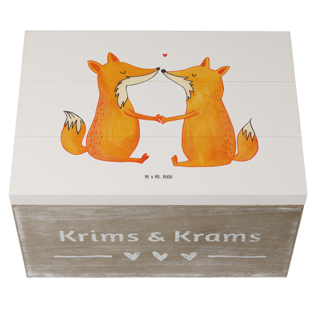 Holzkiste Füchse Liebe Holzkiste, Kiste, Schatzkiste, Truhe, Schatulle, XXL, Erinnerungsbox, Erinnerungskiste, Dekokiste, Aufbewahrungsbox, Fuchs, Füchse, Fox, Liebe, Liebespaar, Paar, Partner, Freundin, Freund, Ehe, Verlobte, Ehemann, Ehefrau, Liebesbeweis