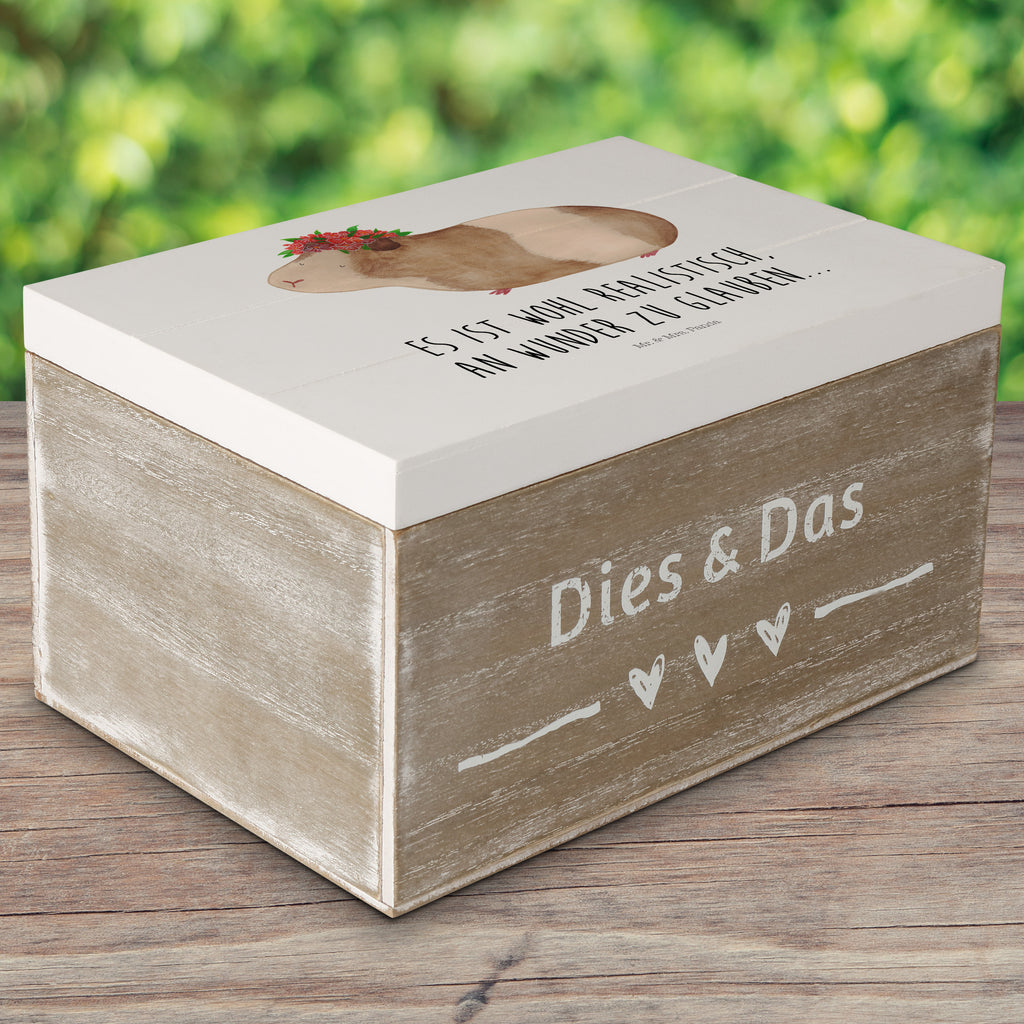 Holzkiste Meerschweinchen weise Holzkiste, Kiste, Schatzkiste, Truhe, Schatulle, XXL, Erinnerungsbox, Erinnerungskiste, Dekokiste, Aufbewahrungsbox, Tiermotive, Gute Laune, lustige Sprüche, Tiere, Meerschweinchen, Meerie, Meeries, Wunder, Blumenkind, Realität, Spruch, Weisheit, Motivation, Wunderland