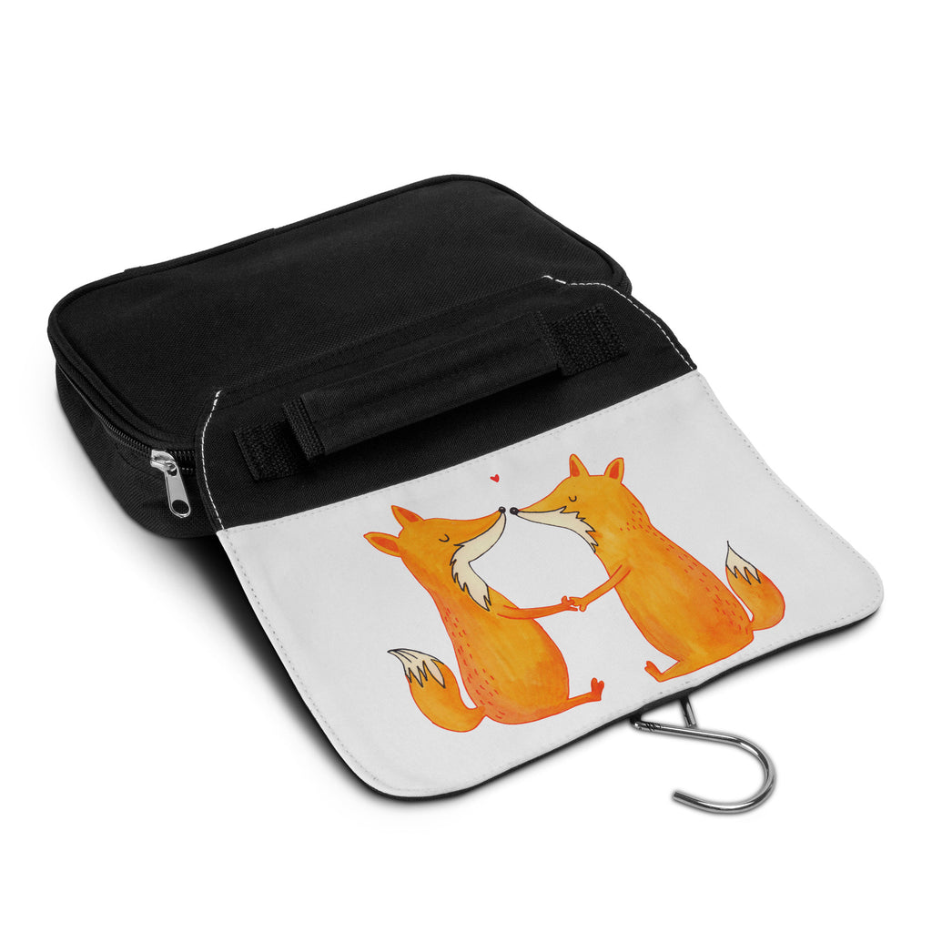 Kulturbeutel Füchse Liebe Kulturbeutel, Zum Aufhängen, Waschtasche, Kosmetiktasche, Damen, Herren, Aufbewahrungstasche, Schminktasche, Kosmetikbeutel, Organizer, Kulturtasche, Schminkutensil, Fuchs, Füchse, Fox, Liebe, Liebespaar, Paar, Partner, Freundin, Freund, Ehe, Verlobte, Ehemann, Ehefrau, Liebesbeweis