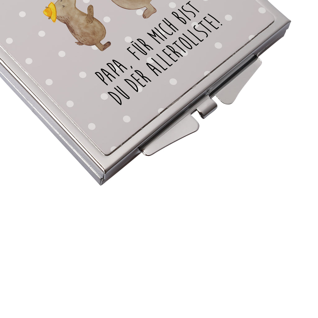 Handtaschenspiegel quadratisch Bären mit Hut Spiegel, Handtasche, Quadrat, silber, schminken, Schminkspiegel, Familie, Vatertag, Muttertag, Bruder, Schwester, Mama, Papa, Oma, Opa, Bär, Bären, Vater, Papi, Paps, Dad, Daddy, Lieblingsmensch, Sohn, Söhne, Kind, Kinder, Vater-Sohn, Family, Vorbild