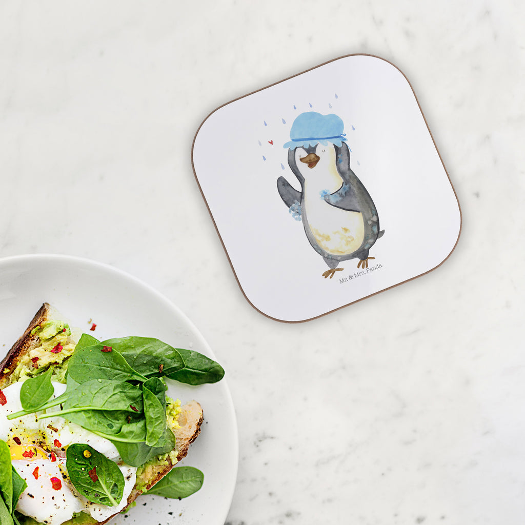 Quadratische Untersetzer Pinguin duscht Bierdeckel, Glasuntersetzer, Untersetzer Gläser, Getränkeuntersetzer, Pinguin, Pinguine, Dusche, duschen, Lebensmotto, Motivation, Neustart, Neuanfang, glücklich sein