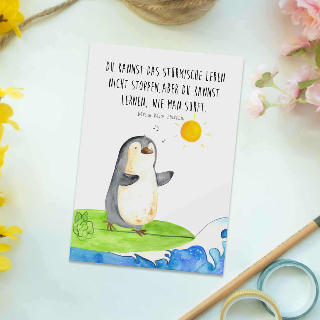 Postkarte Pinguin Surfer Geschenkkarte, Grußkarte, Karte, Einladung, Ansichtskarte, Geburtstagskarte, Einladungskarte, Dankeskarte, Pinguin, Pinguine, surfen, Surfer, Hawaii, Urlaub, Wellen, Wellen reiten, Portugal