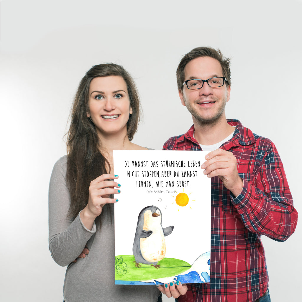 Poster Pinguin Surfer Poster, Wandposter, Bild, Wanddeko, Küchenposter, Kinderposter, Wanddeko Bild, Raumdekoration, Wanddekoration, Handgemaltes Poster, Mr. & Mrs. Panda Poster, Designposter, Kunstdruck, Posterdruck, Pinguin, Pinguine, surfen, Surfer, Hawaii, Urlaub, Wellen, Wellen reiten, Portugal