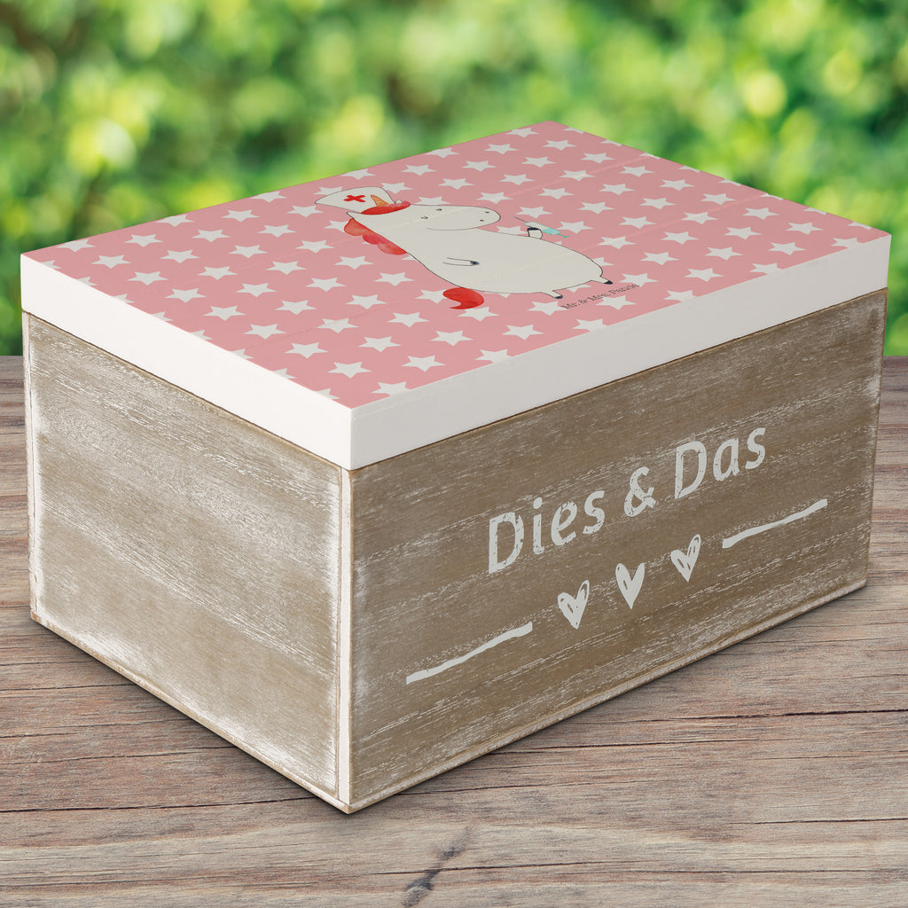 Holzkiste Einhorn Krankenschwester Holzkiste, Kiste, Schatzkiste, Truhe, Schatulle, XXL, Erinnerungsbox, Erinnerungskiste, Dekokiste, Aufbewahrungsbox, Einhorn, Einhörner, Einhorn Deko, Pegasus, Unicorn, Krankenschwester Geschenk, Krankenpfleger Geschenk, Krankenpflegerin, Krankenschwester Dankeschön, Krankenhaus, Ärztin Geschenk