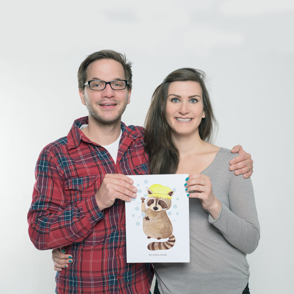 Poster Waschbär Poster, Wandposter, Bild, Wanddeko, Küchenposter, Kinderposter, Wanddeko Bild, Raumdekoration, Wanddekoration, Handgemaltes Poster, Mr. & Mrs. Panda Poster, Designposter, Kunstdruck, Posterdruck, Tiermotive, Gute Laune, lustige Sprüche, Tiere, Waschbär, Tagträumen, Plan, Fröhlich, waschen, Seifenblasen