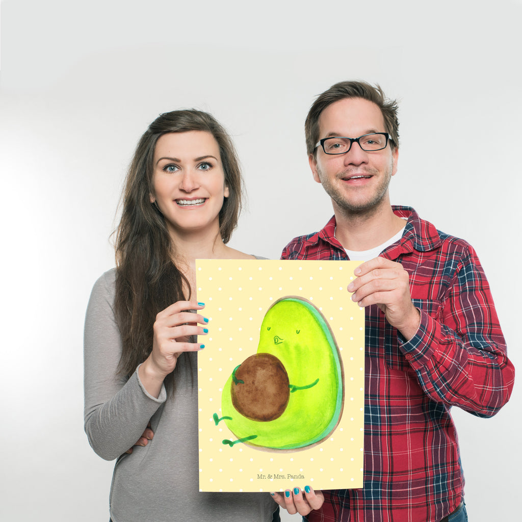 Poster Avocado pfeift Poster, Wandposter, Bild, Wanddeko, Küchenposter, Kinderposter, Wanddeko Bild, Raumdekoration, Wanddekoration, Handgemaltes Poster, Mr. & Mrs. Panda Poster, Designposter, Kunstdruck, Posterdruck, Avocado, Veggie, Vegan, Gesund, Diät, Abnehmen, Ernährung, dick sein, Pummelfee