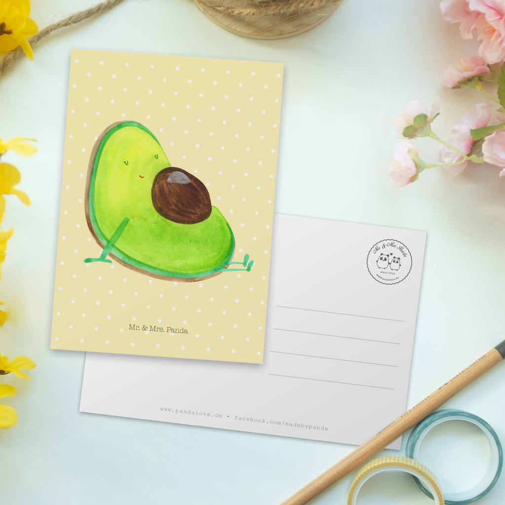Postkarte Avocado schwanger Geschenkkarte, Grußkarte, Karte, Einladung, Ansichtskarte, Geburtstagskarte, Einladungskarte, Dankeskarte, Avocado, Veggie, Vegan, Gesund, schwanger, Schwangerschaft, Babyparty, Babyshower