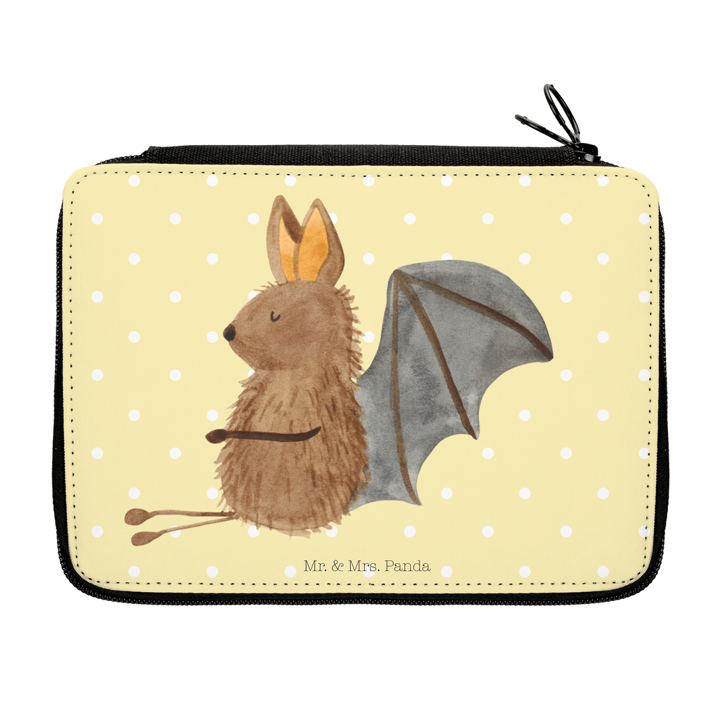 Federmappe Fledermaus sitzend Federmappe, Stiftetasche, Stifte Etui, Schule, Einschulung, Geschenk, Kind, Schüler, Schülerin, Stifterolle, Federmäppchen, Motiv, Grundschule, Federmäppchen bedruckt, Büro Stifte Etui, Bestückte Federmappe, Kinder Federmappe, Federmappe Einschulung, Tiermotive, Gute Laune, lustige Sprüche, Tiere, Fledermaus, Fledermäuse, Motivation, entspannen