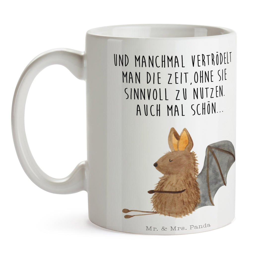 Tasse Fledermaus sitzend Fledermaus, Fledermäuse, Motivation, entspannen Becher, Kaffeetasse, Kaffeebecher, Tee, Frühstück, Büro  süße Tiermotive, gute Laune, lustige Sprüche, Tiere