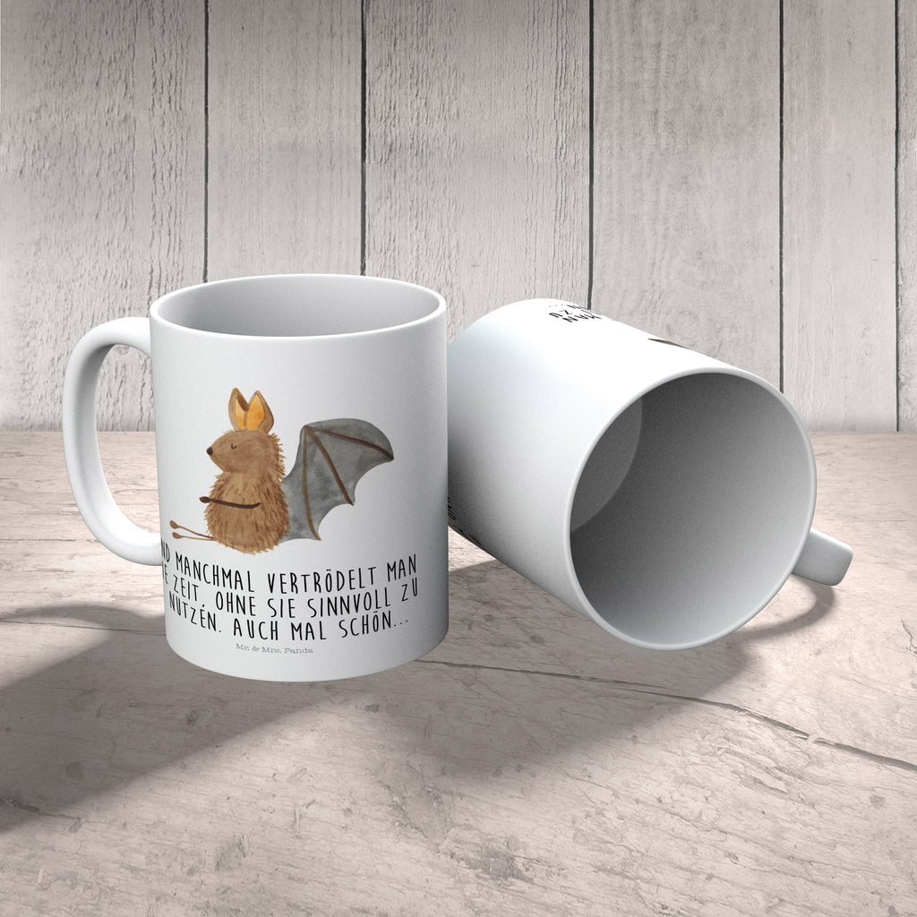 Kindertasse Fledermaus sitzend Kunststoff Tasse, Kindergarten, Tasse, Trinkbecher, Camping Becher, Kaffeetasse, Kunststoffbecher, Kindergartenbecher, Outdoorgeschirr, Kunststoffgeschirr, Reisebecher, Reisetasse, Kinderbecher, Tiermotive, Gute Laune, lustige Sprüche, Tiere, Fledermaus, Fledermäuse, Motivation, entspannen