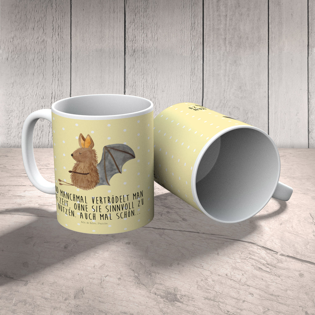 Kindertasse Fledermaus sitzend Kunststoff Tasse, Kindergarten, Tasse, Trinkbecher, Camping Becher, Kaffeetasse, Kunststoffbecher, Kindergartenbecher, Outdoorgeschirr, Kunststoffgeschirr, Reisebecher, Reisetasse, Kinderbecher, Tiermotive, Gute Laune, lustige Sprüche, Tiere, Fledermaus, Fledermäuse, Motivation, entspannen