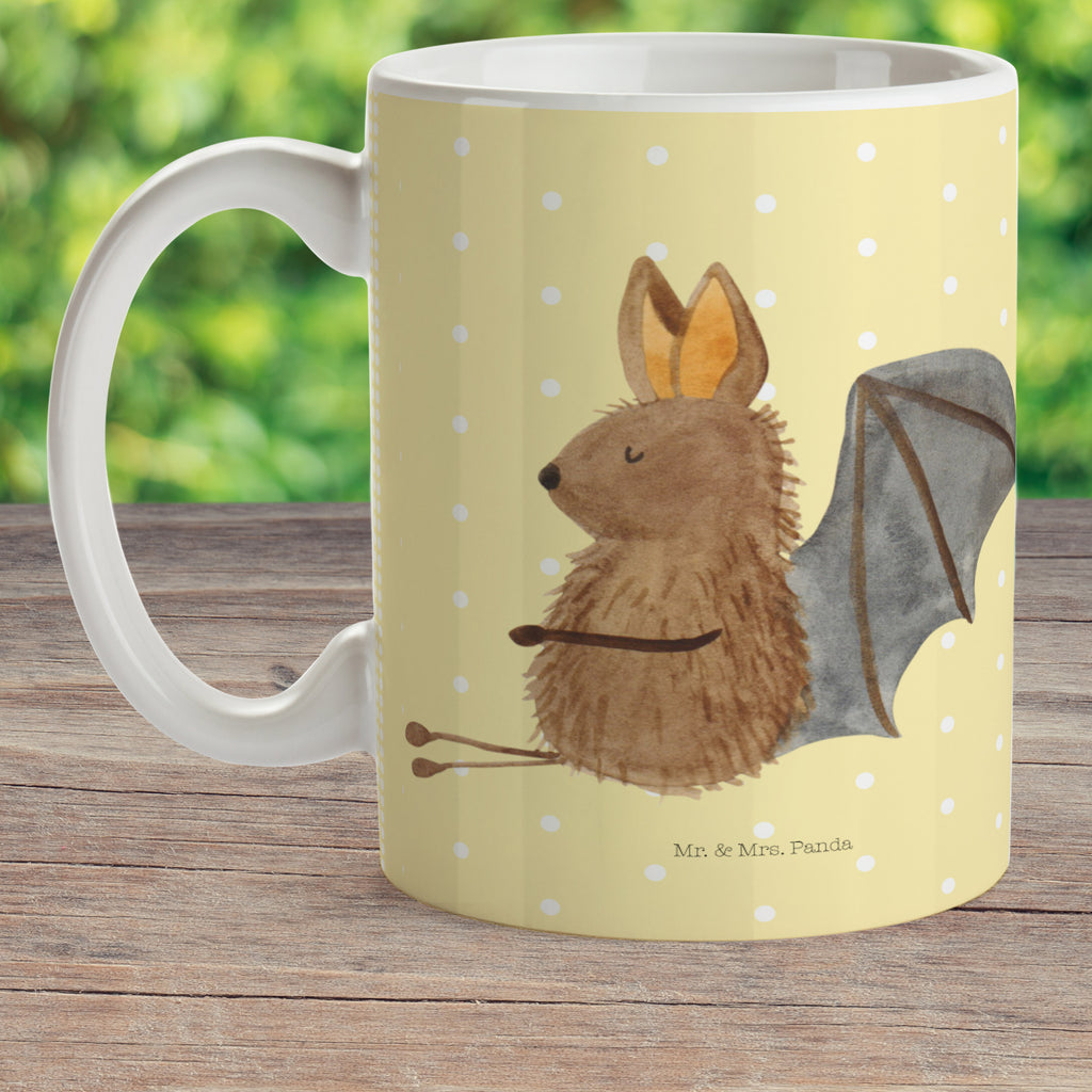 Kindertasse Fledermaus sitzend Kunststoff Tasse, Kindergarten, Tasse, Trinkbecher, Camping Becher, Kaffeetasse, Kunststoffbecher, Kindergartenbecher, Outdoorgeschirr, Kunststoffgeschirr, Reisebecher, Reisetasse, Kinderbecher, Tiermotive, Gute Laune, lustige Sprüche, Tiere, Fledermaus, Fledermäuse, Motivation, entspannen