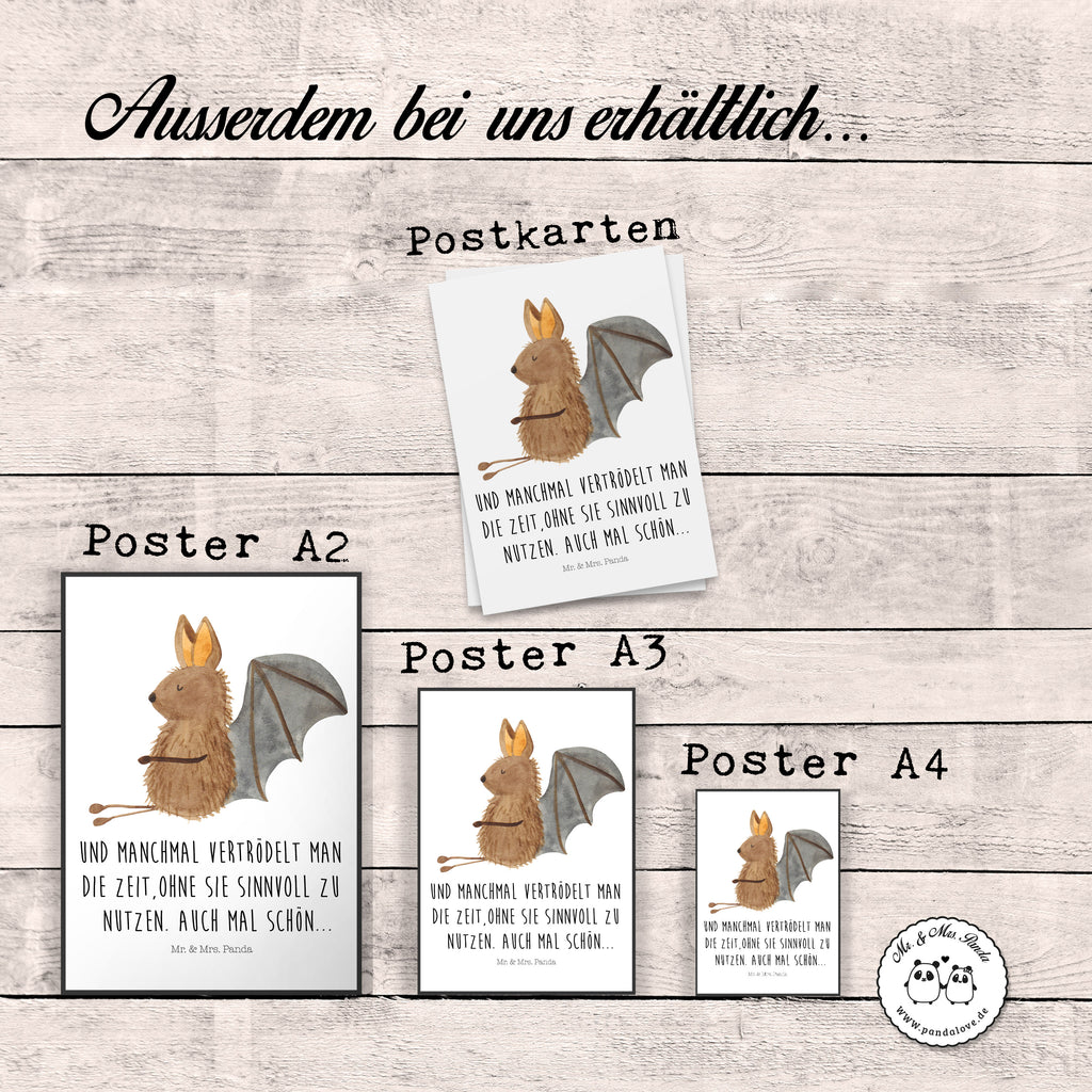 Poster Fledermaus sitzend Poster, Wandposter, Bild, Wanddeko, Küchenposter, Kinderposter, Wanddeko Bild, Raumdekoration, Wanddekoration, Handgemaltes Poster, Mr. & Mrs. Panda Poster, Designposter, Kunstdruck, Posterdruck, Tiermotive, Gute Laune, lustige Sprüche, Tiere, Fledermaus, Fledermäuse, Motivation, entspannen