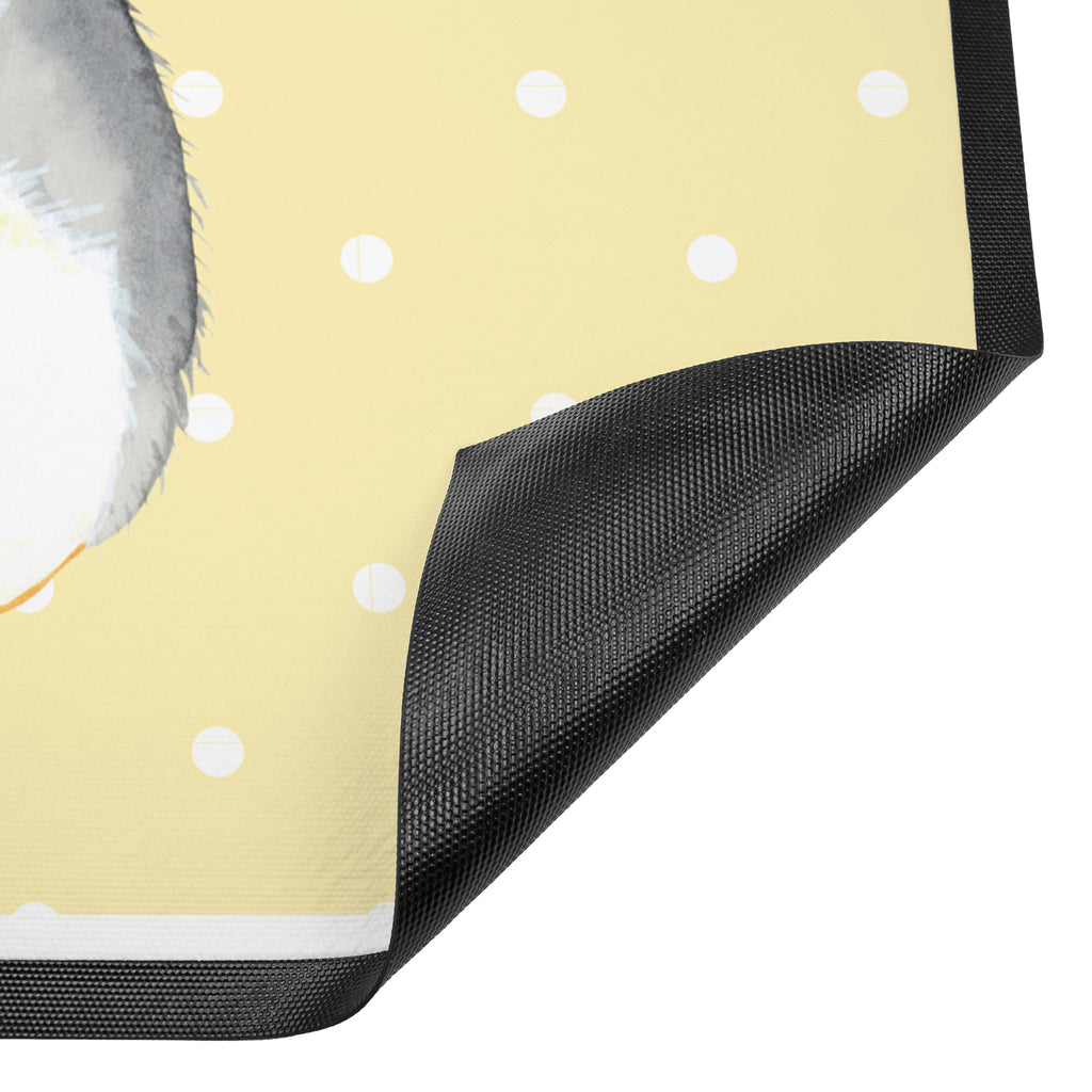 Fußmatte Chinchilla mit Blume Chinchilla, Chinchillas, Liebeskummer, Kummer, Depressionen, traurig sein, Chaos, Glücklichsein, Büro, Büroalltag Türvorleger, Schmutzmatte, Fußabtreter, Matte, Schmutzfänger, Fußabstreifer, Schmutzfangmatte, Türmatte, Motivfußmatte,  Haustürmatte, Vorleger  süße Tiermotive, gute Laune, lustige Sprüche, Tiere