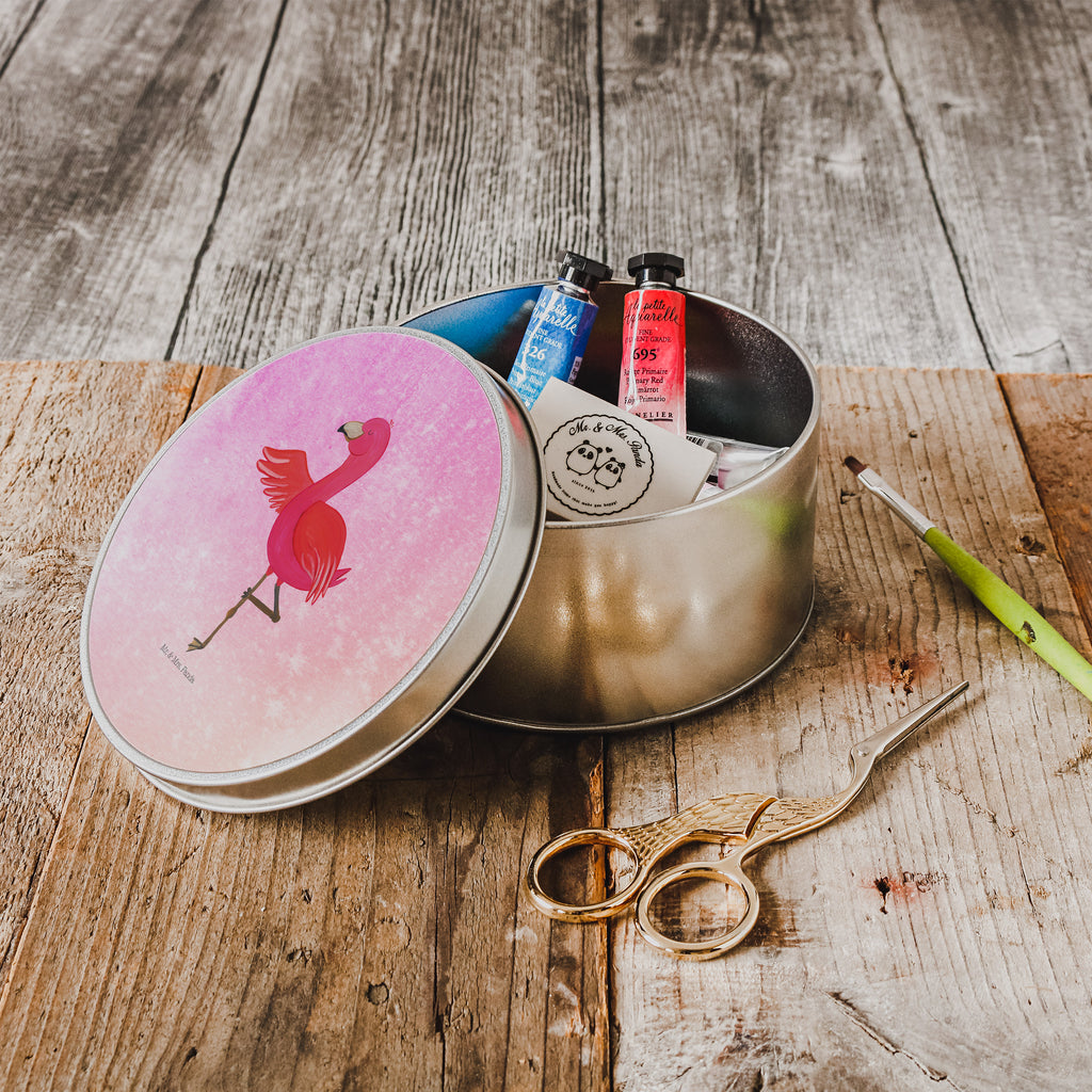 Blechdose rund Flamingo Yoga Metalldose, Keksdose, Dose, Vorratsdose, Geschenkbox, Flamingo, Vogel, Yoga, Namaste, Achtsamkeit, Yoga-Übung, Entspannung, Ärger, Aufregen, Tiefenentspannung