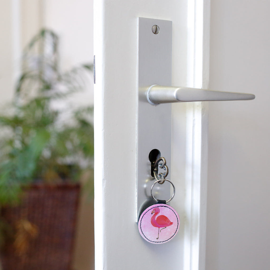 Rund Schlüsselanhänger Flamingo classic Schlüsselanhänger, Anhänger, Taschenanhänger, Glücksbringer, Schutzengel, Flamingo, Einzigartig, Selbstliebe, Stolz, ich, für mich, Spruch, Freundin, Freundinnen, Außenseiter, Sohn, Tochter, Geschwister