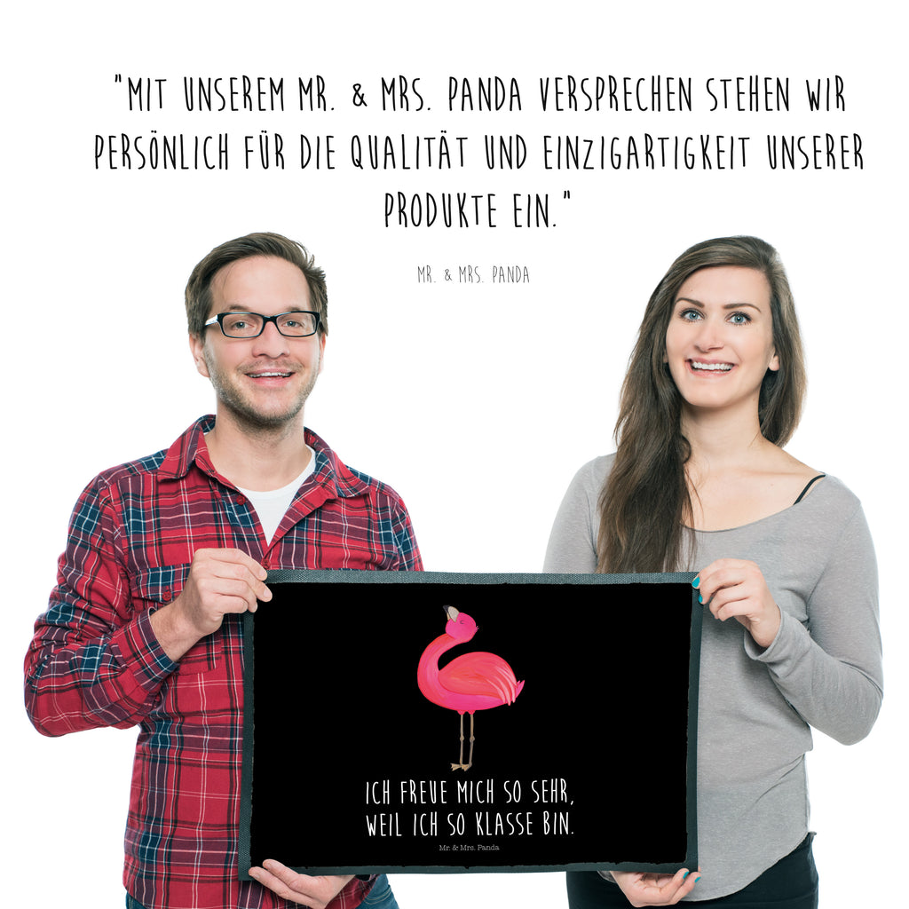 Fußmatte Flamingo stolz Flamingo, stolz, Freude, Selbstliebe, Selbstakzeptanz, Freundin, beste Freundin, Tochter, Mama, Schwester, Türvorleger, Schmutzmatte, Fußabtreter, Matte, Schmutzfänger, Fußabstreifer, Schmutzfangmatte, Türmatte, Motivfußmatte,  Haustürmatte, Vorleger  Flamingo