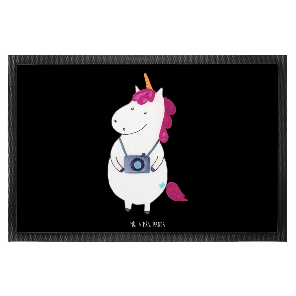 Fußmatte Einhorn Fotograf Einhorn, Einhörner, Unicorn, Fotograf, Fotografie, Kamera, Reisen, Weltreise, Weltenbummler, Urlaub, Tourist, Kurztrip, Reise, Städtereise Türvorleger, Schmutzmatte, Fußabtreter, Matte, Schmutzfänger, Fußabstreifer, Schmutzfangmatte, Türmatte, Motivfußmatte,  Haustürmatte, Vorleger  Einhorn, Einhörner, Einhorn Deko, Pegasus, Unicorn