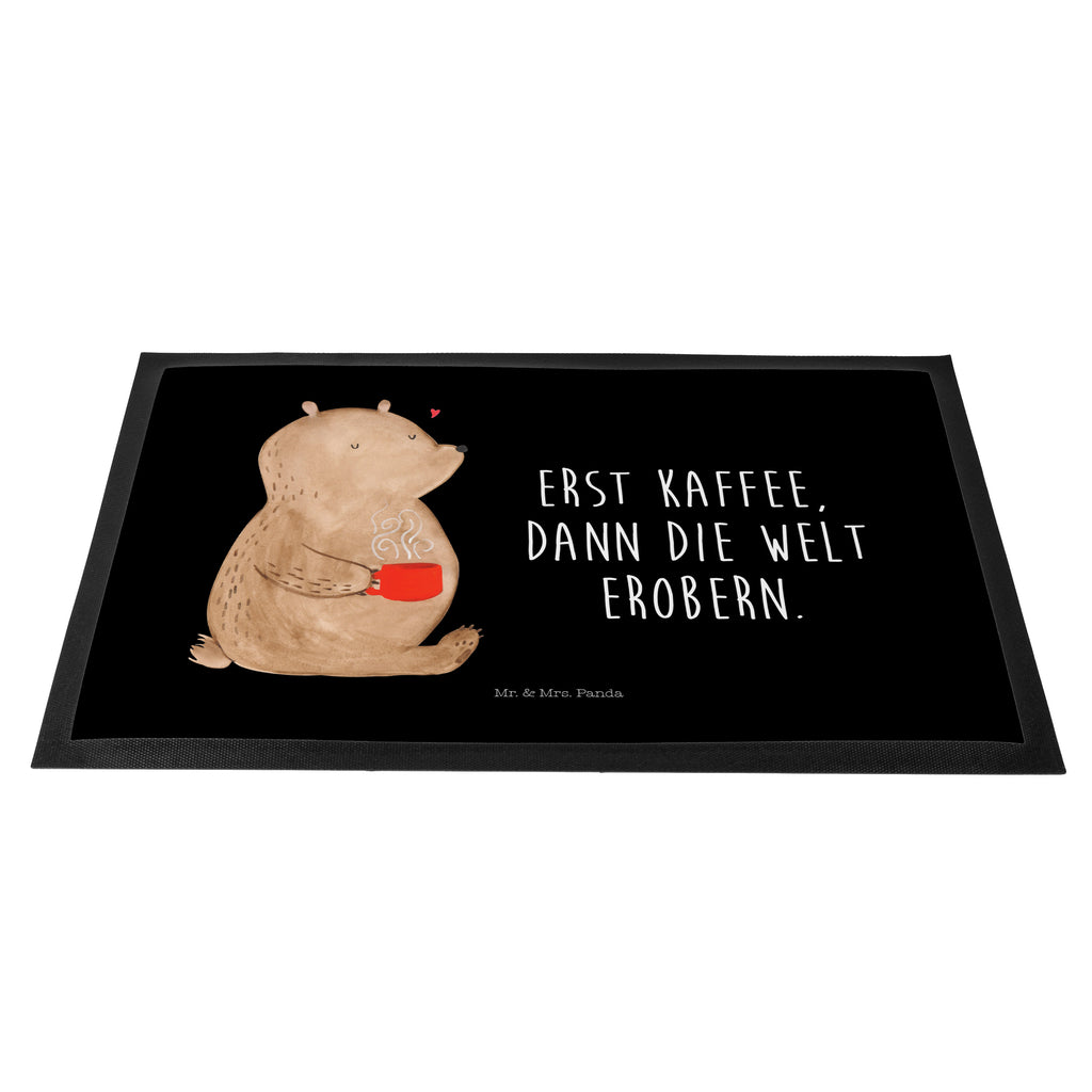 Fußmatte Bär Kaffee Kaffee, Coffee, Bär, Bären, guten Morgen, Morgenroutine, Welt erobern, Welt retten, Motivation	 Türvorleger, Schmutzmatte, Fußabtreter, Matte, Schmutzfänger, Fußabstreifer, Schmutzfangmatte, Türmatte, Motivfußmatte,  Haustürmatte, Vorleger  Bär, Teddy, Teddybär
