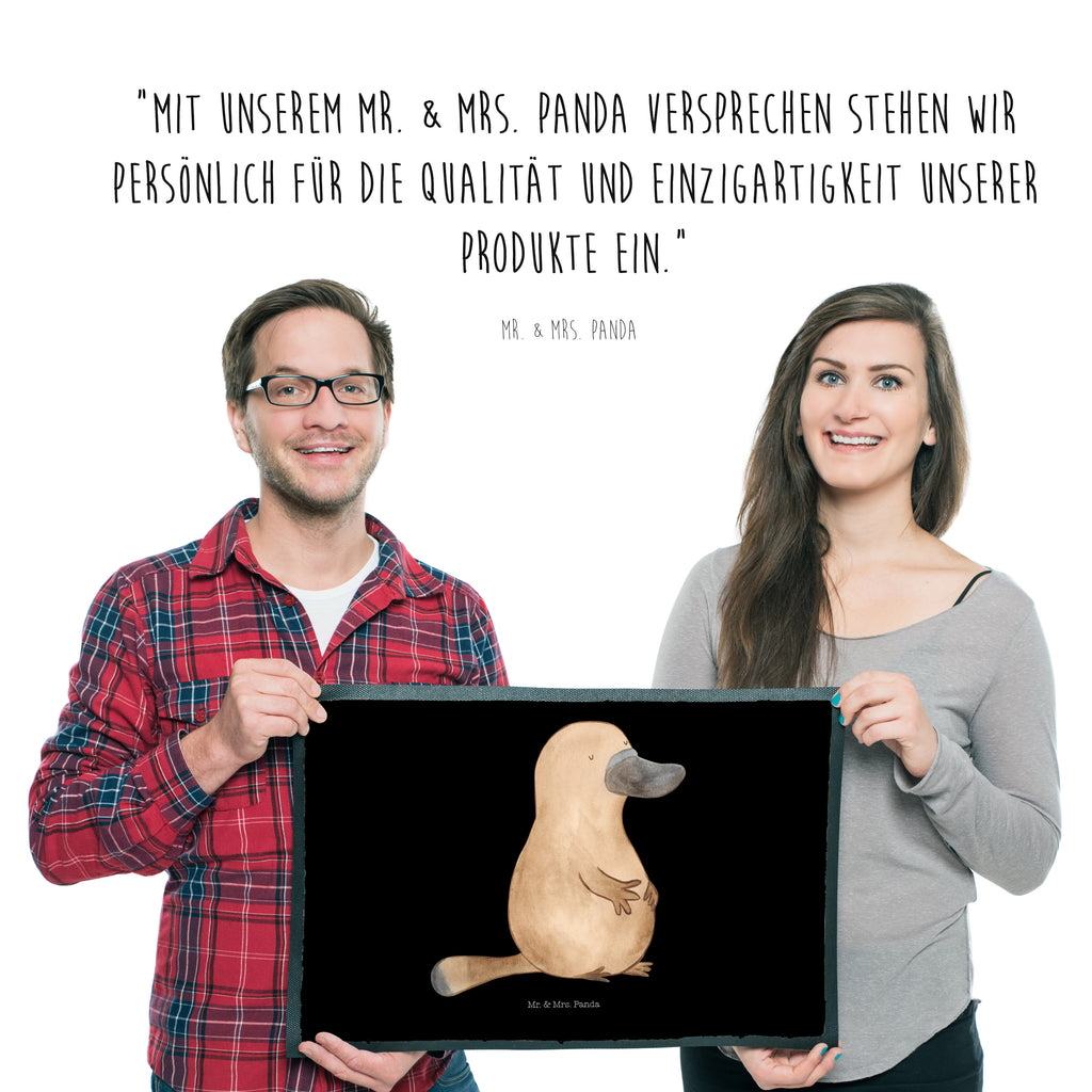 Fußmatte Schnabeltier mutig Schnabeltier, Mut, mutig, Lebensweisheit, Schnabeltiere, Motivation, Training, Büro, Arbeit, Neuanfang, Neustart, Weltreise, Raodtrip	 Türvorleger, Schmutzmatte, Fußabtreter, Matte, Schmutzfänger, Fußabstreifer, Schmutzfangmatte, Türmatte, Motivfußmatte,  Haustürmatte, Vorleger  Meerestiere, Meer, Urlaub