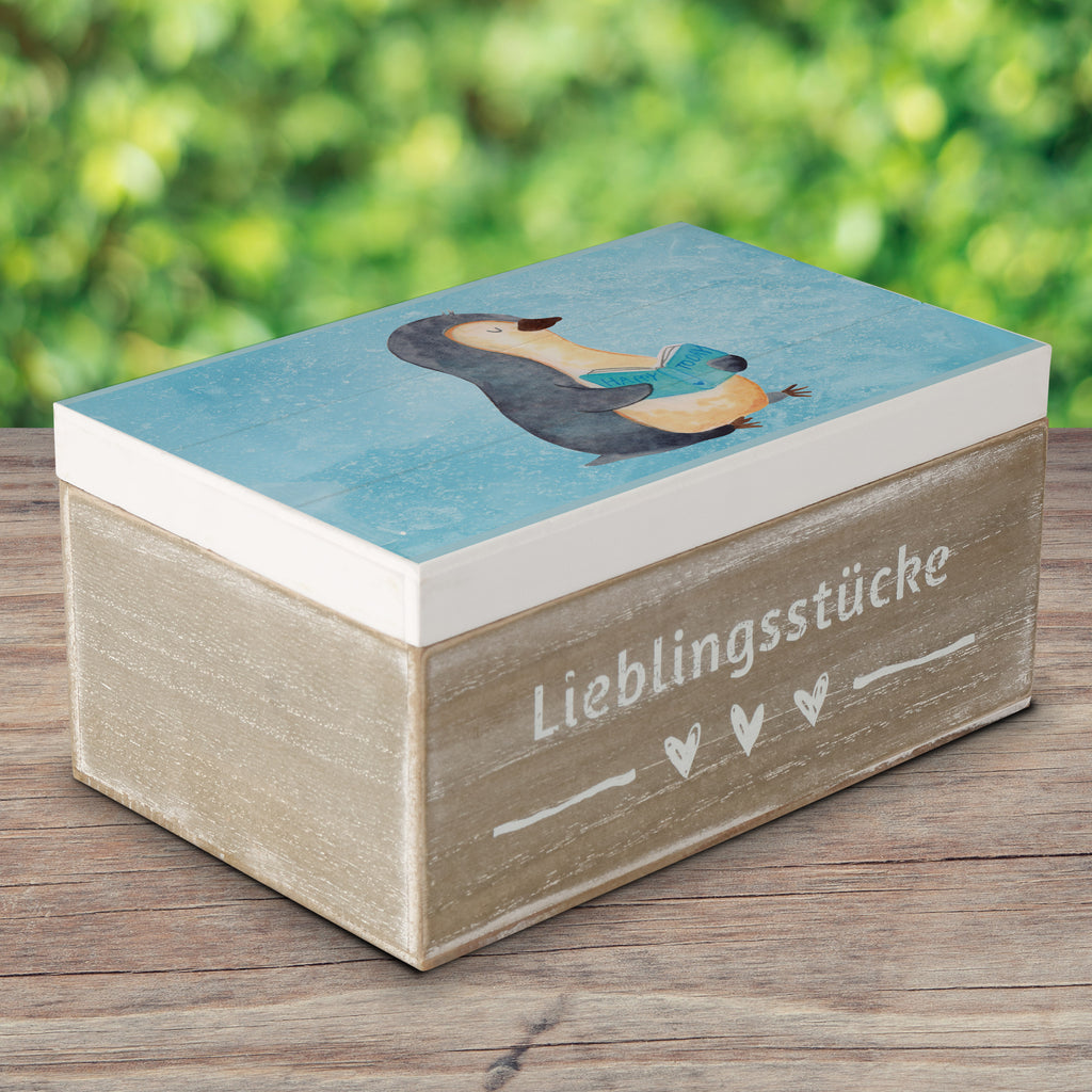 Holzkiste Pinguin Buch Holzkiste, Kiste, Schatzkiste, Truhe, Schatulle, XXL, Erinnerungsbox, Erinnerungskiste, Dekokiste, Aufbewahrungsbox, Pinguin, Pinguine, Buch, Lesen, Bücherwurm, Nichtstun, Faulenzen, Ferien, Urlaub, Freizeit