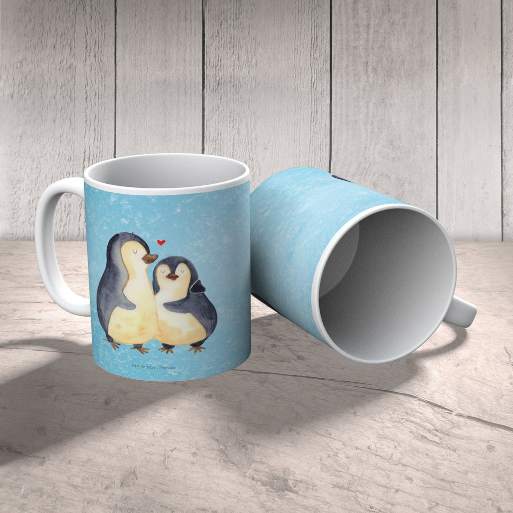 Kindertasse Pinguin umarmend Kunststoff Tasse, Kindergarten, Tasse, Trinkbecher, Camping Becher, Kaffeetasse, Kunststoffbecher, Kindergartenbecher, Outdoorgeschirr, Kunststoffgeschirr, Reisebecher, Reisetasse, Kinderbecher, Pinguin, Liebe, Liebespaar, Liebesbeweis, Liebesgeschenk, Verlobung, Jahrestag, Hochzeitstag, Hochzeit, Hochzeitsgeschenk
