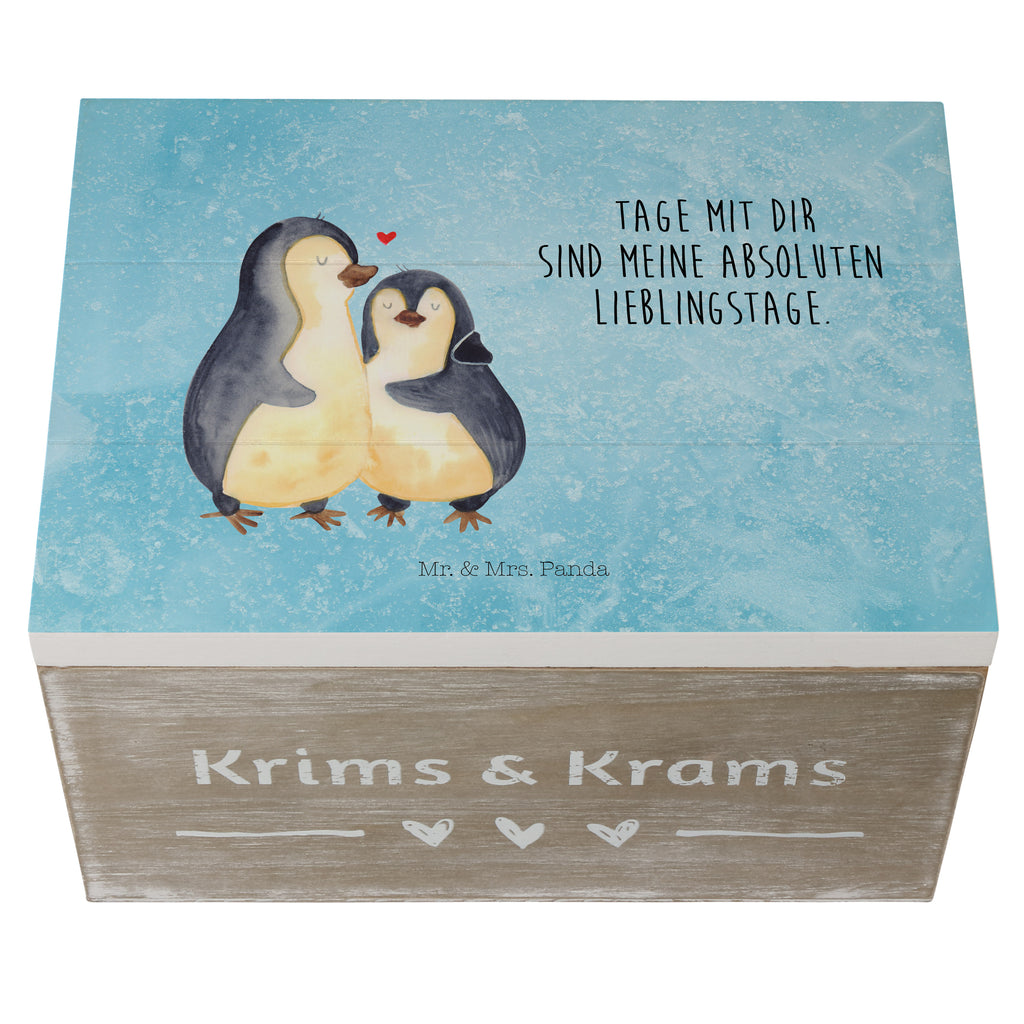 Holzkiste Pinguin umarmend Holzkiste, Kiste, Schatzkiste, Truhe, Schatulle, XXL, Erinnerungsbox, Erinnerungskiste, Dekokiste, Aufbewahrungsbox, Pinguin, Liebe, Liebespaar, Liebesbeweis, Liebesgeschenk, Verlobung, Jahrestag, Hochzeitstag, Hochzeit, Hochzeitsgeschenk