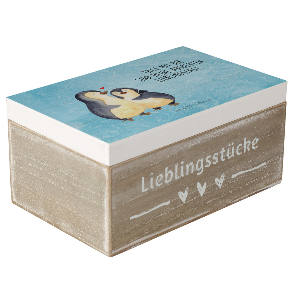 Holzkiste Pinguin umarmend Holzkiste, Kiste, Schatzkiste, Truhe, Schatulle, XXL, Erinnerungsbox, Erinnerungskiste, Dekokiste, Aufbewahrungsbox, Pinguin, Liebe, Liebespaar, Liebesbeweis, Liebesgeschenk, Verlobung, Jahrestag, Hochzeitstag, Hochzeit, Hochzeitsgeschenk