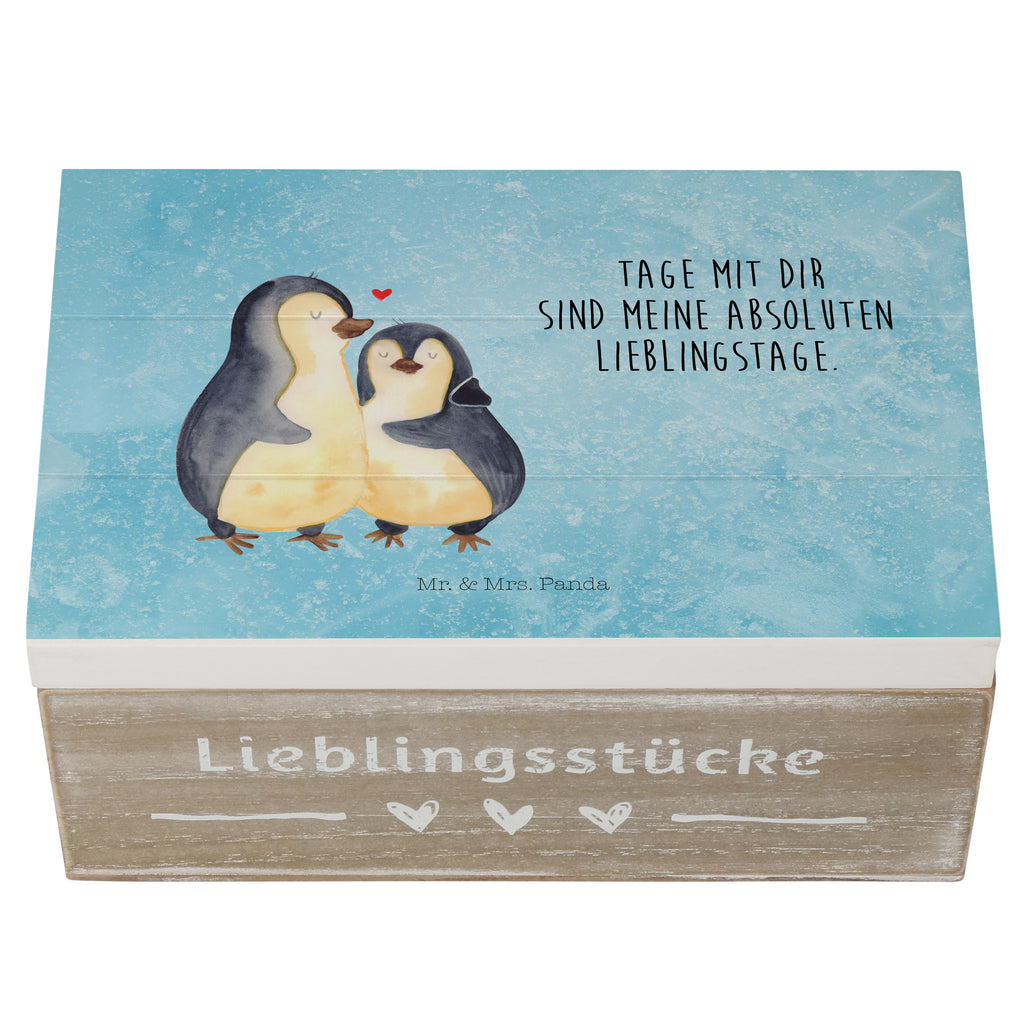Holzkiste Pinguin umarmend Holzkiste, Kiste, Schatzkiste, Truhe, Schatulle, XXL, Erinnerungsbox, Erinnerungskiste, Dekokiste, Aufbewahrungsbox, Pinguin, Liebe, Liebespaar, Liebesbeweis, Liebesgeschenk, Verlobung, Jahrestag, Hochzeitstag, Hochzeit, Hochzeitsgeschenk