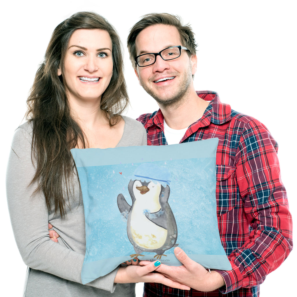 40x40 Kissen Pinguin duscht Kissenhülle, Kopfkissen, Sofakissen, Dekokissen, Motivkissen, Pinguin, Pinguine, Dusche, duschen, Lebensmotto, Motivation, Neustart, Neuanfang, glücklich sein
